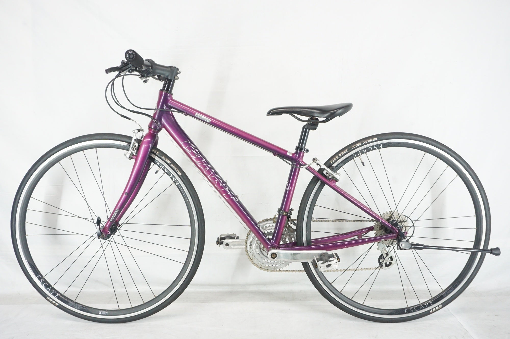 GIANT 「ジャイアント」 ESCAPE R3 2010年モデル クロスバイク / 阪急塚口店