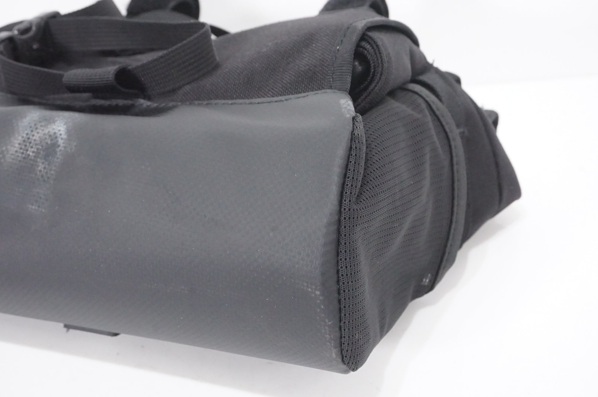 CHROME 「クローム」 DOUBULE TRACK HANDLEBAR BAG バッグ / AKIBA店