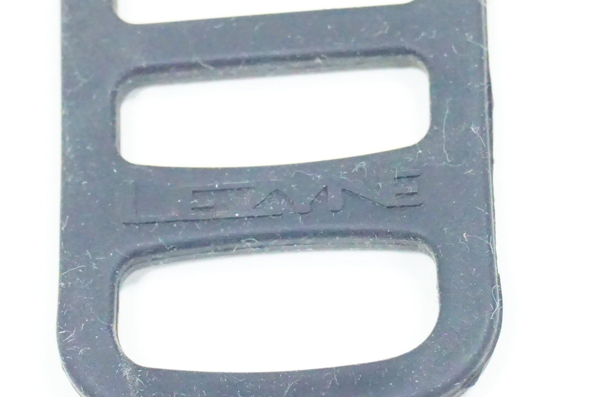 LEZYNE 「レザイン」 STRIP PRO ALERT 300 PRO リアライト / 名古屋大須店