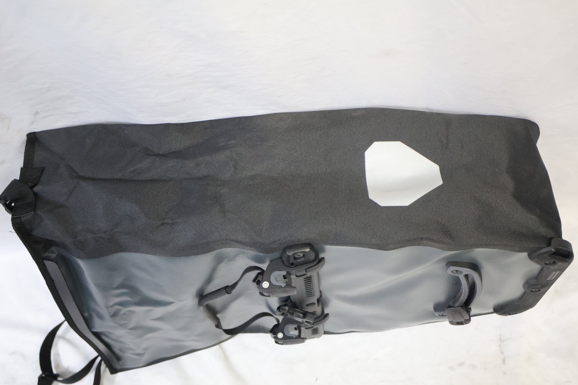 ORTLIEB 「オルトリーブ」 BACK ROLLER CLASSIC パニアバッグセット / 高知店