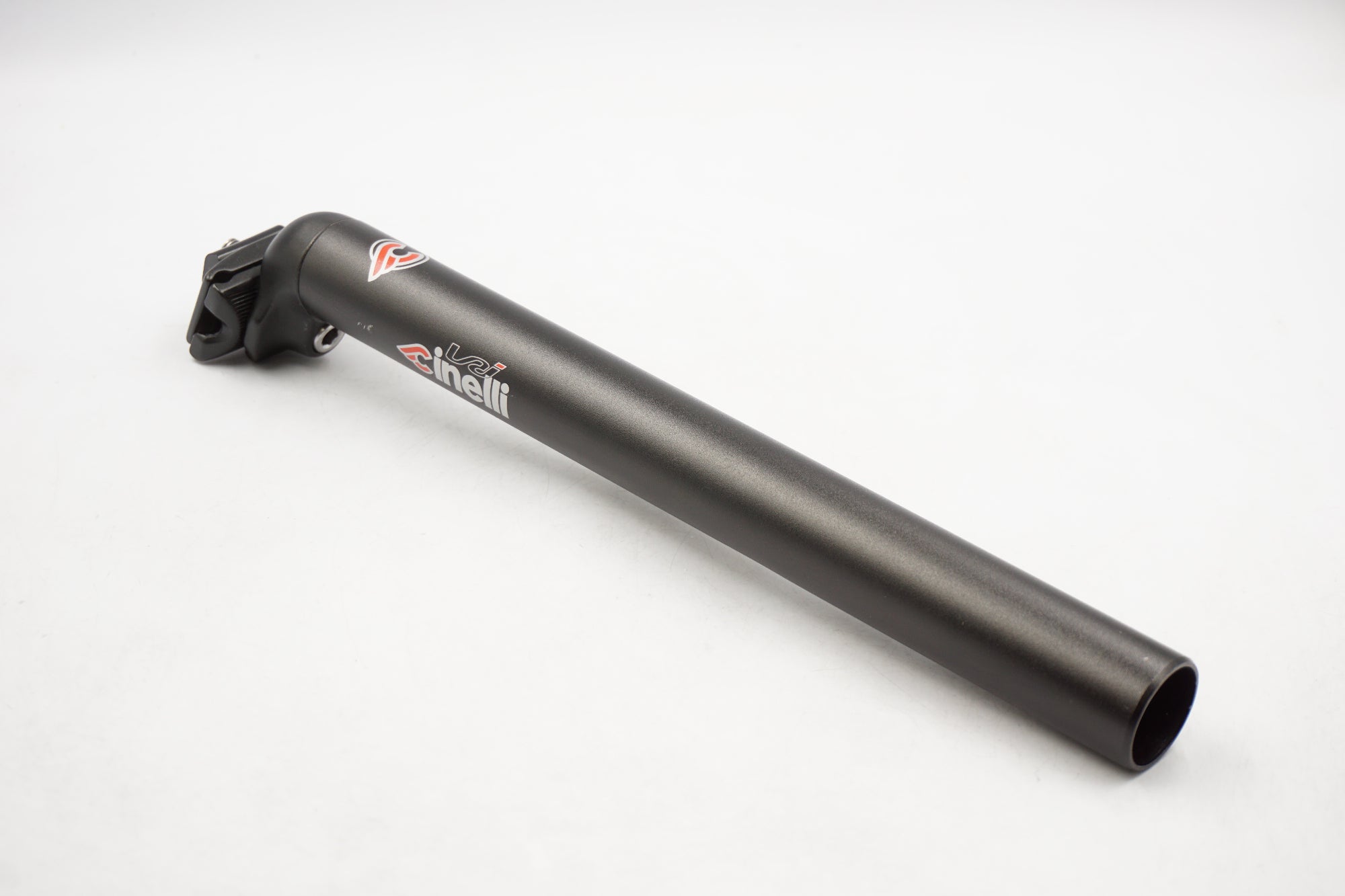 CINELLI 「チネリ」 VAI Φ31.6 330mm シートポスト / 奈良店