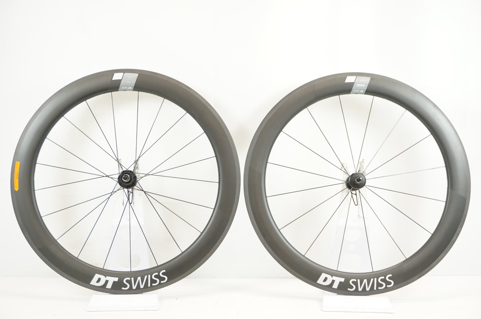 DT SWISS 「ディーティースイス」 ARC 1400 DICUT RIM シマノ11s