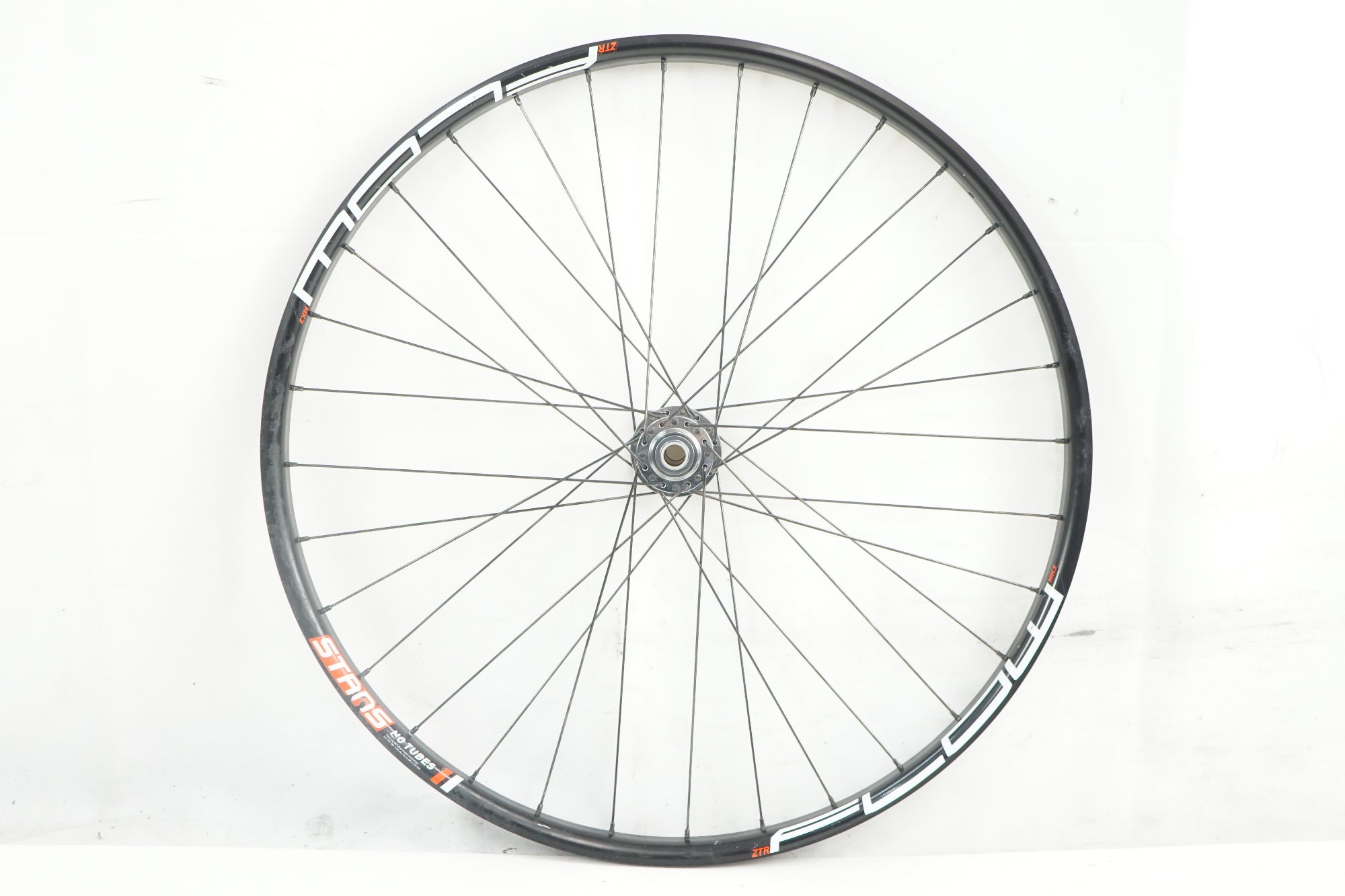 STANS 「スタンス」 FLOW MK3 フロントホイール / バイチャリ浦和ベース