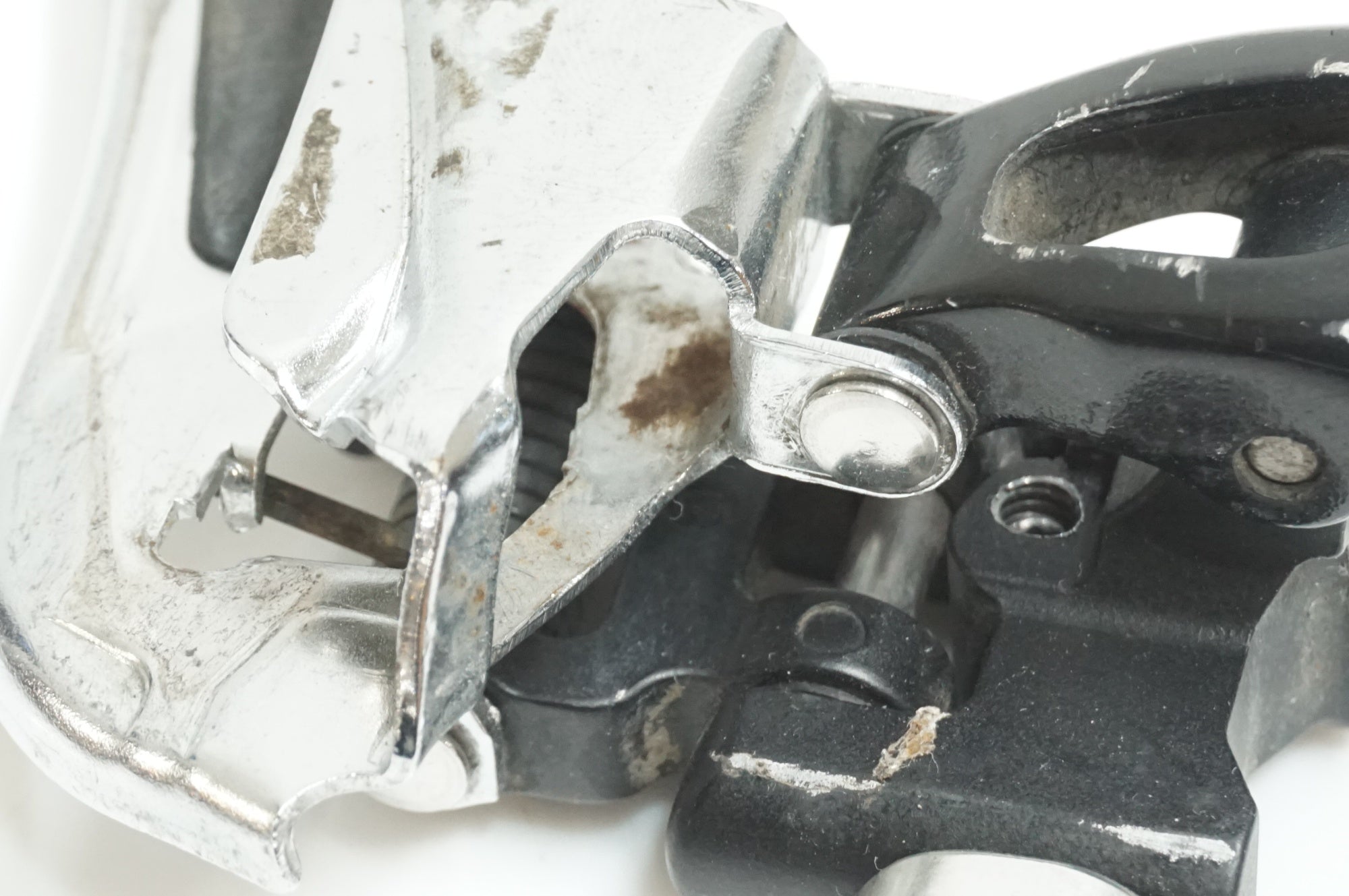 SHIMANO 「シマノ」 105 FD-5800 フロントディレイラー / 大宮店