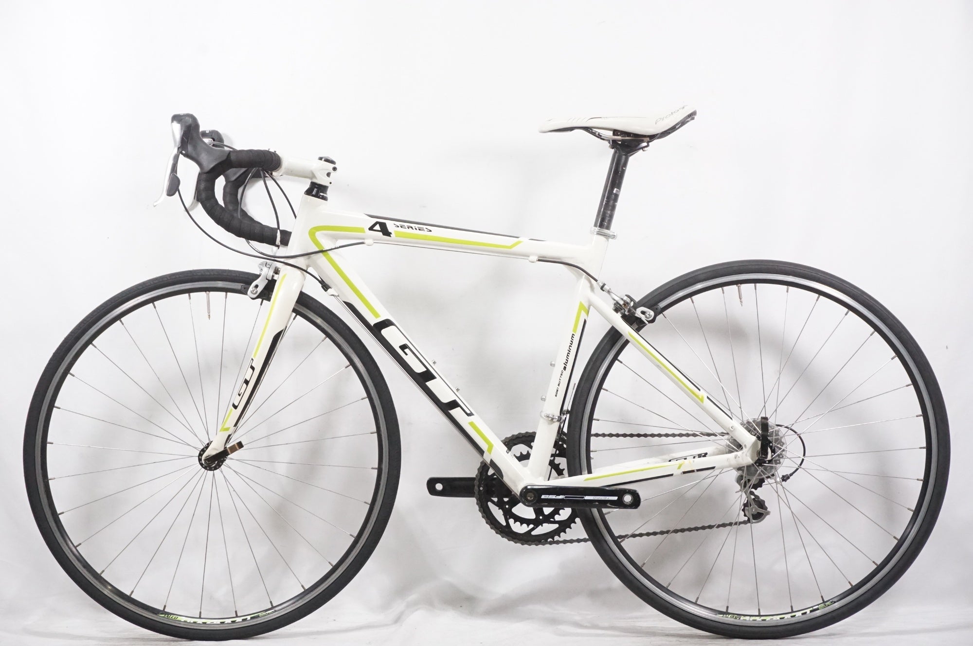 GT 「ジーティー」 GTR SERIES4 2012年モデル ロードバイク / AKIBA店