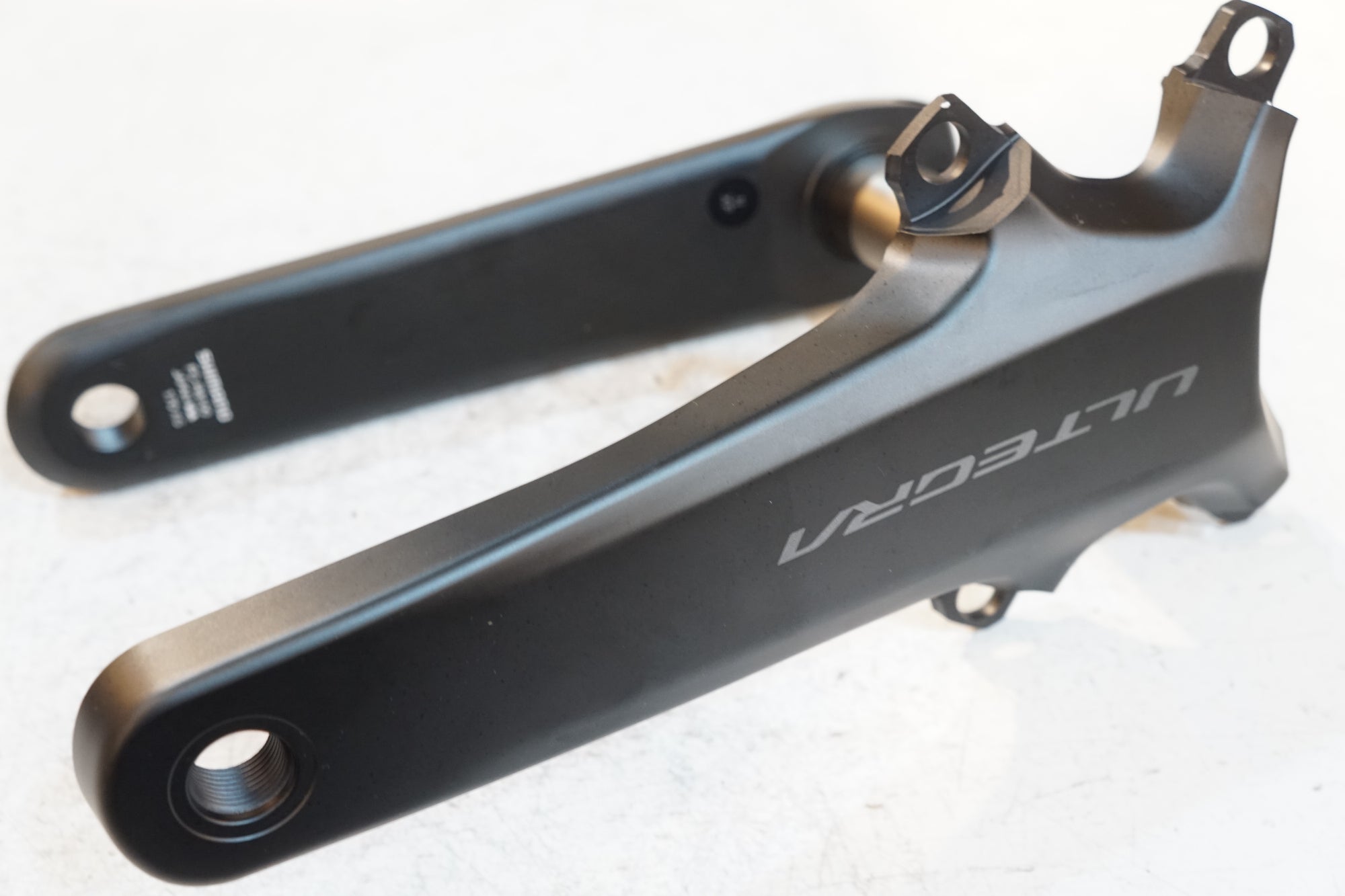 SHIMANO 「シマノ」 ULTEGRA FC-R8100 170mm クランク / バイチャリ浦和ベース
