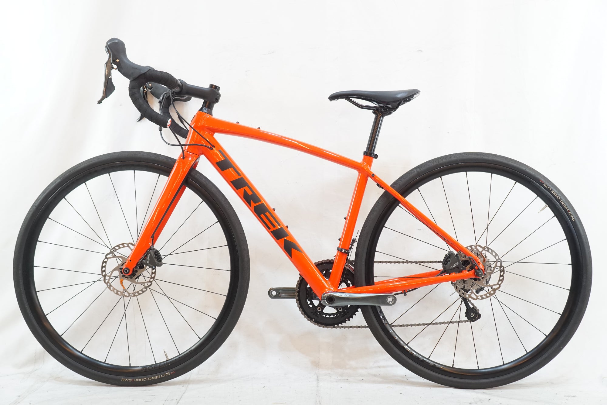 TREK 「トレック」 DOMANE AL4 DISC 2022年モデル ロードバイク / バイチャリ浦和ベース