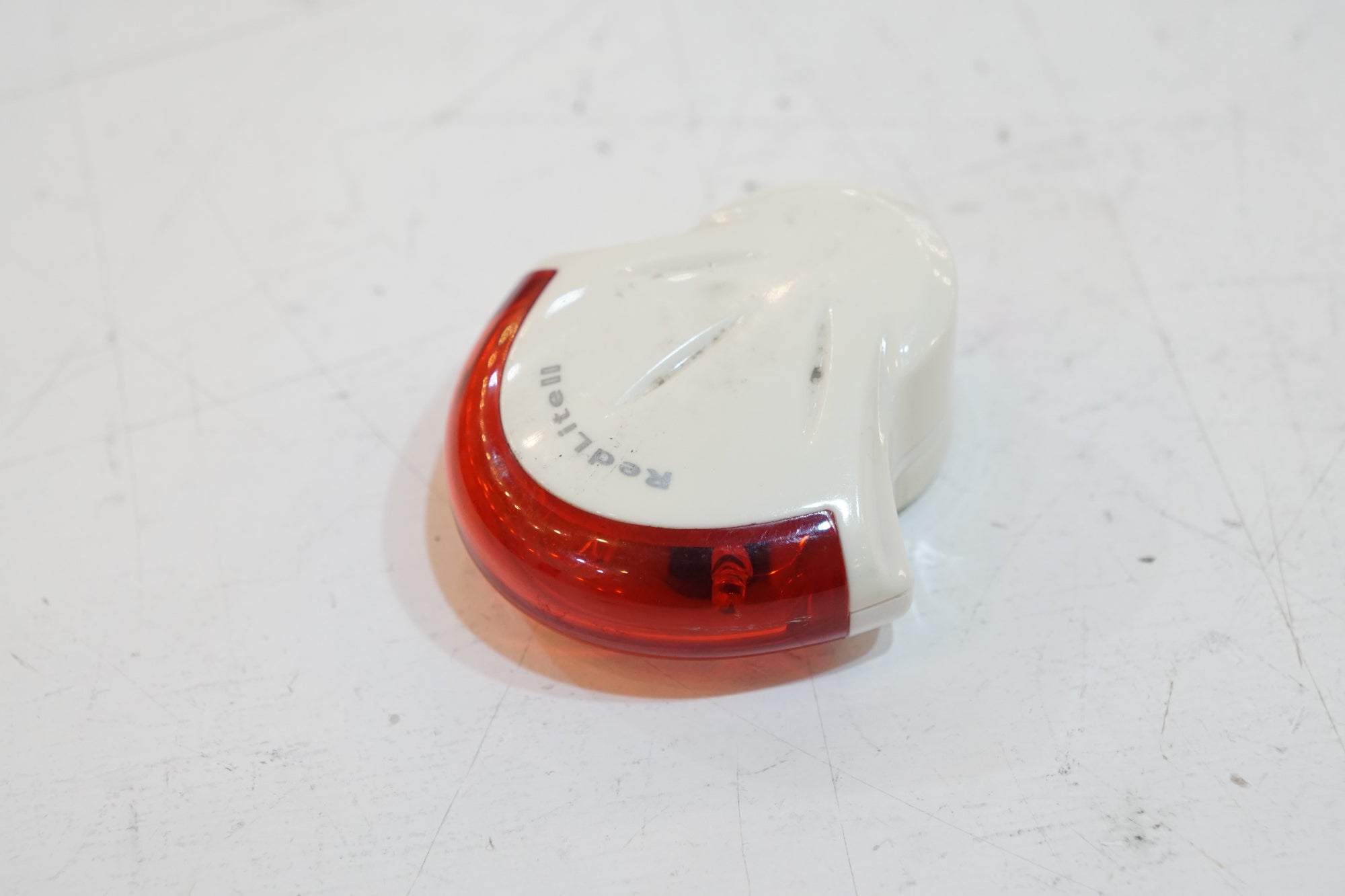 CATEYE 「キャットアイ」 リアライト / バイチャリ浦和ベース