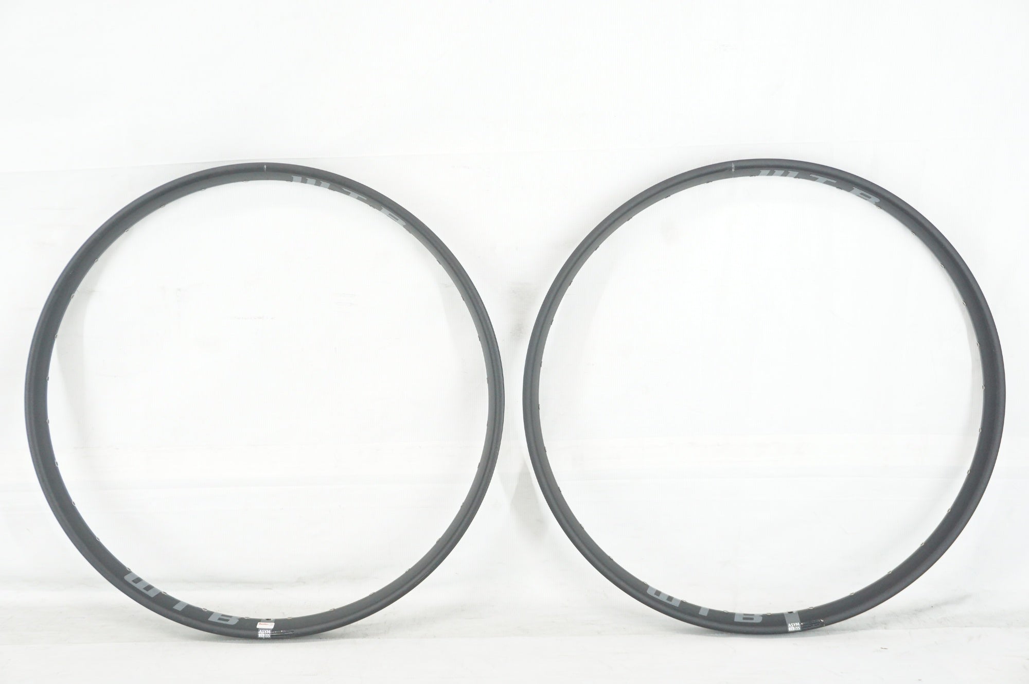 WTB 「ダブリューティービー」 ASYM i35 26 リムセット / 阪急塚口店