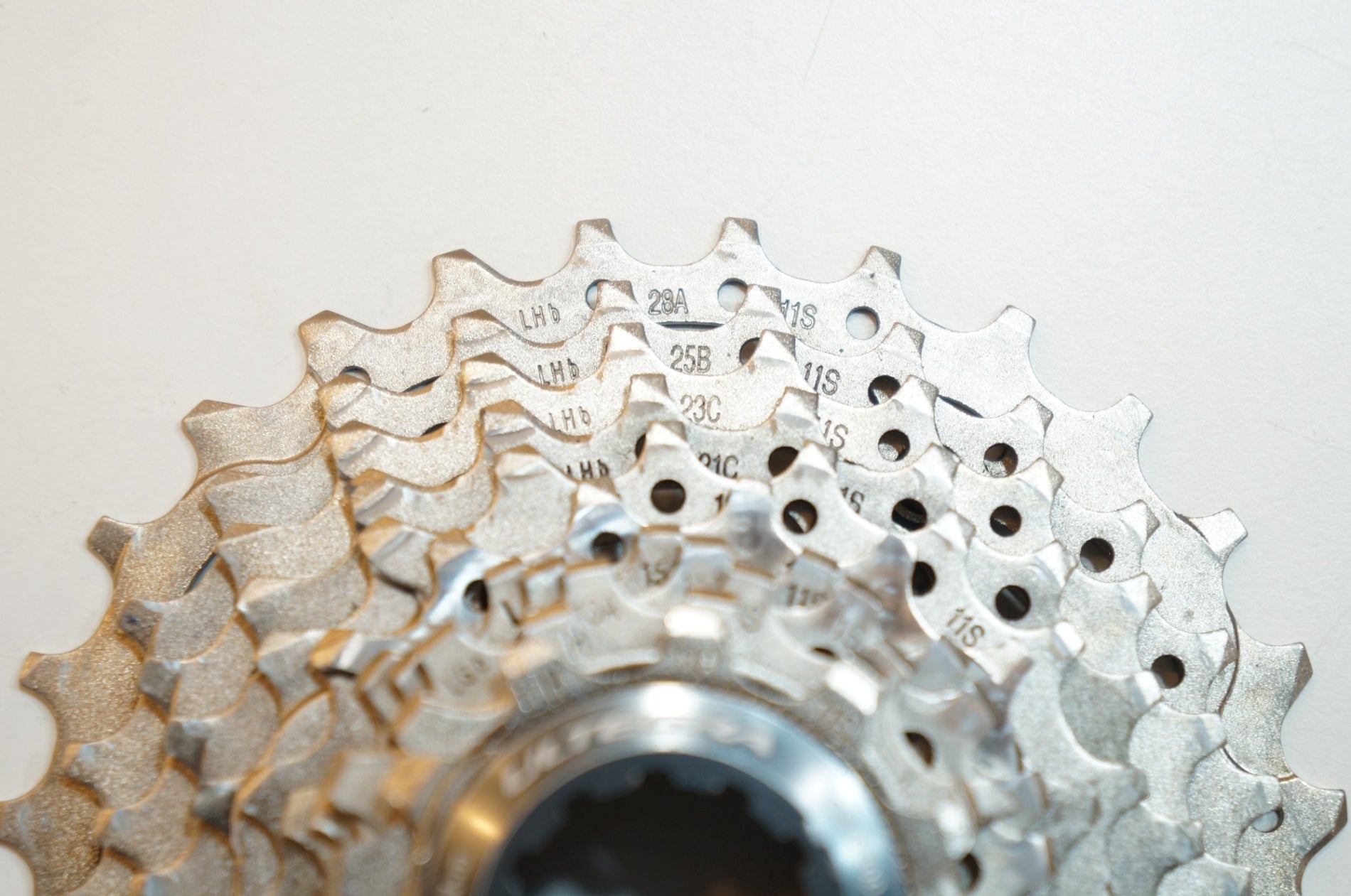 SHIMANO 「シマノ」 ULTEGRA CS-6800 11-28T スプロケット / バイチャリ浦和ベース