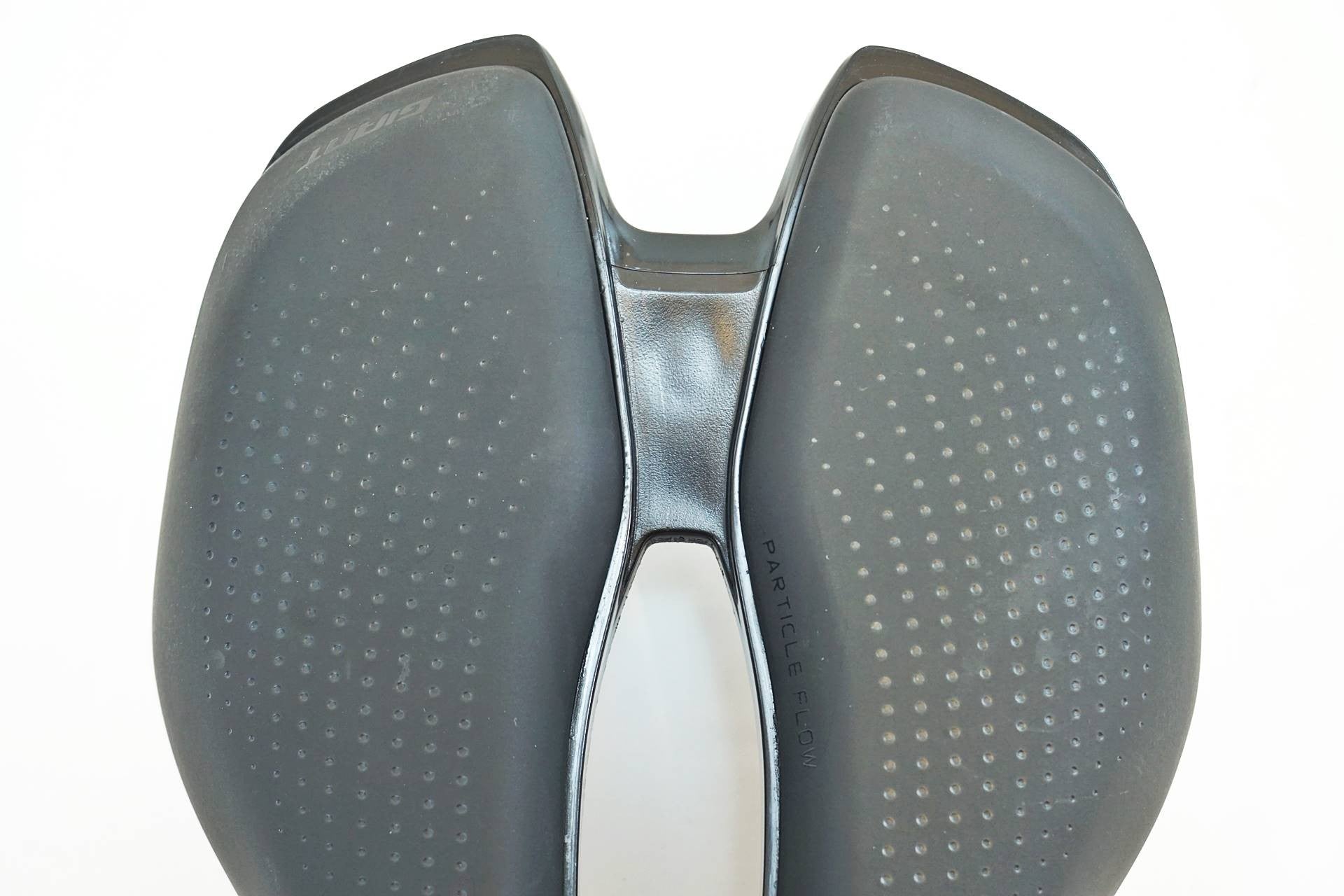 GIANT 「ジャイアント」 APPROACH サドル / 有明ガーデン店