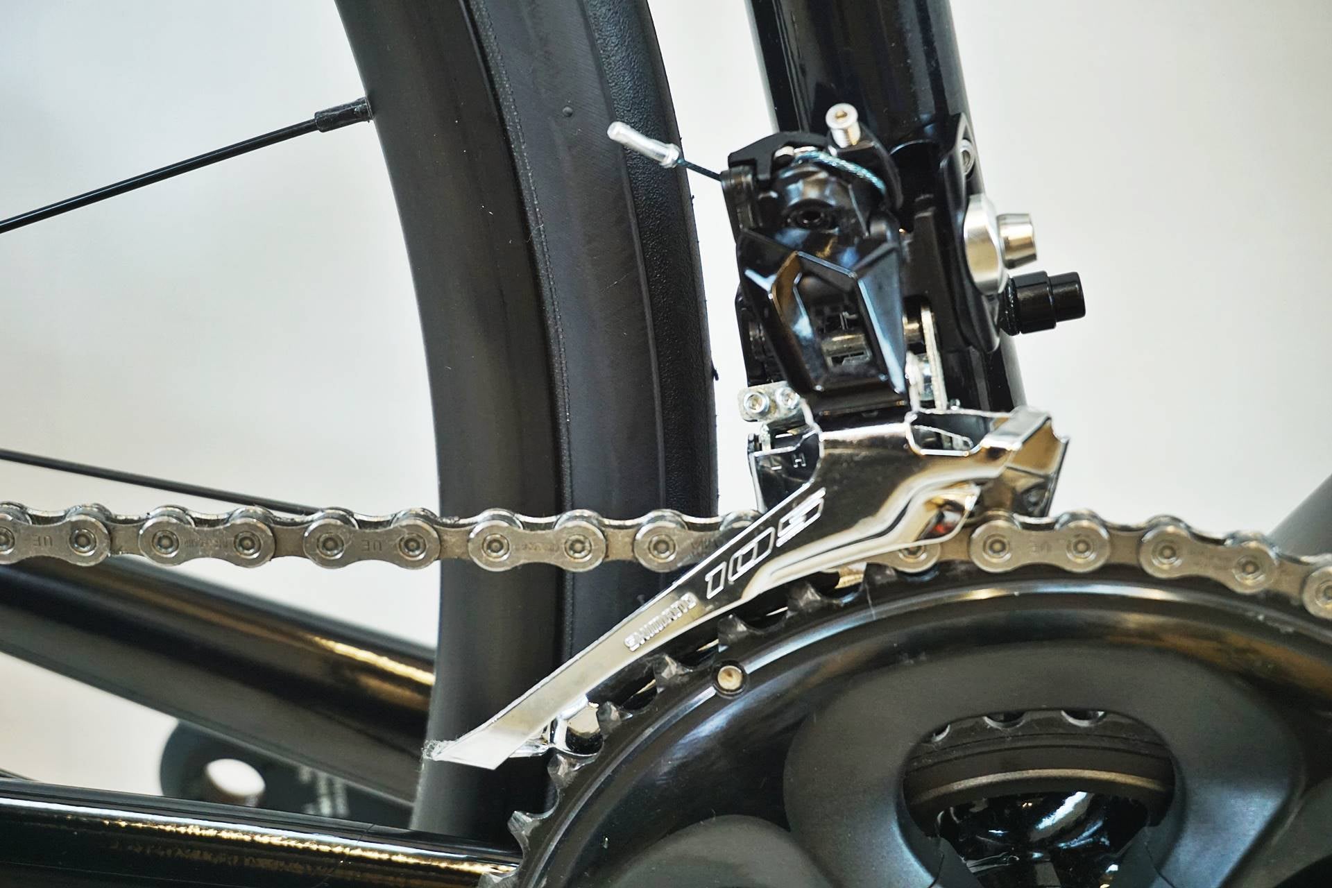 TREK 「トレック」 EMONDA ALR 5 2023年モデル ロードバイク / 有明ガーデン店