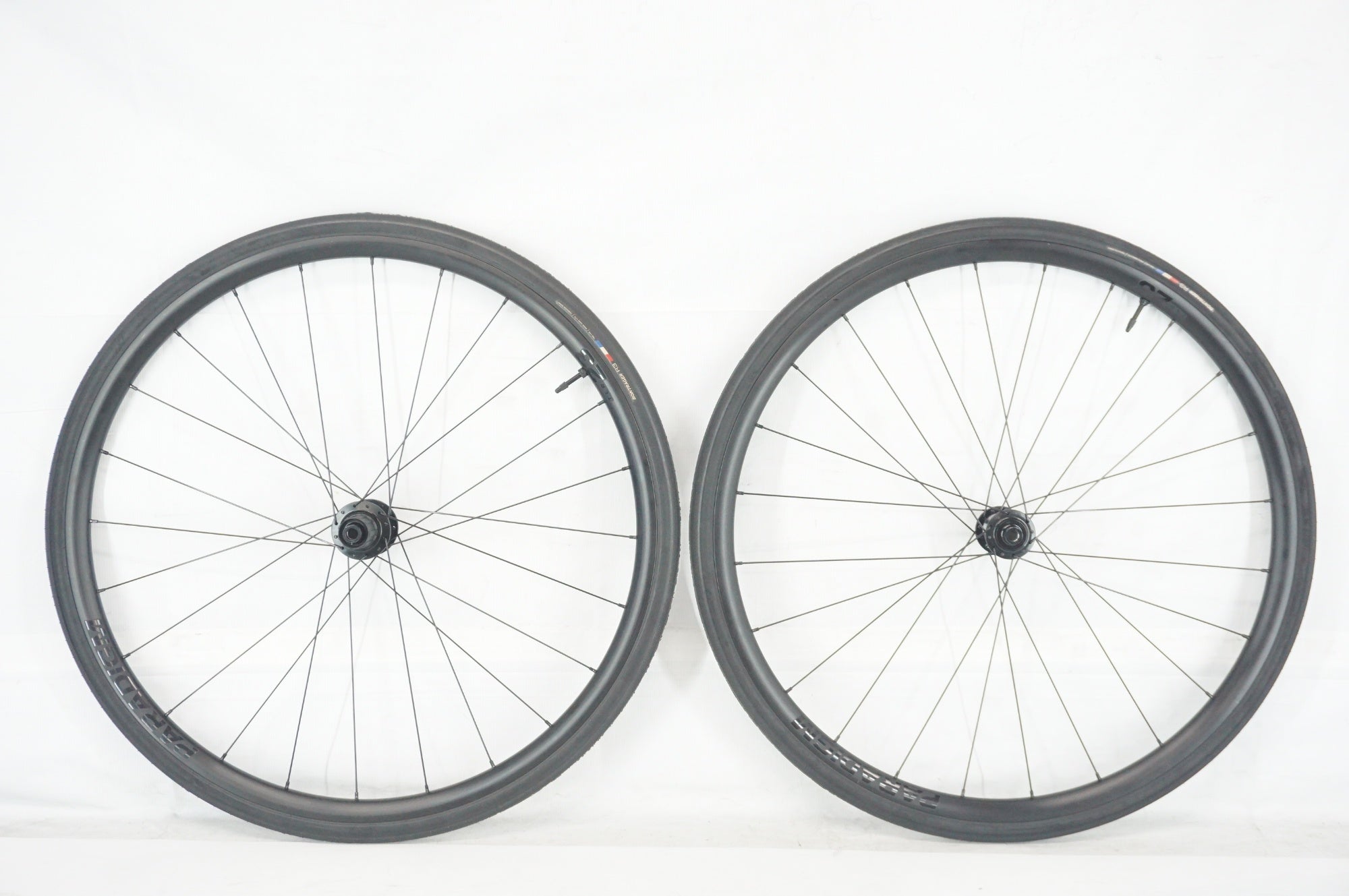 ボントレガー パラディウム Bontrager Paradigm BONTRAGER ( ボントレガー ) ロードバイク用ホイール(ディスクブレーキ