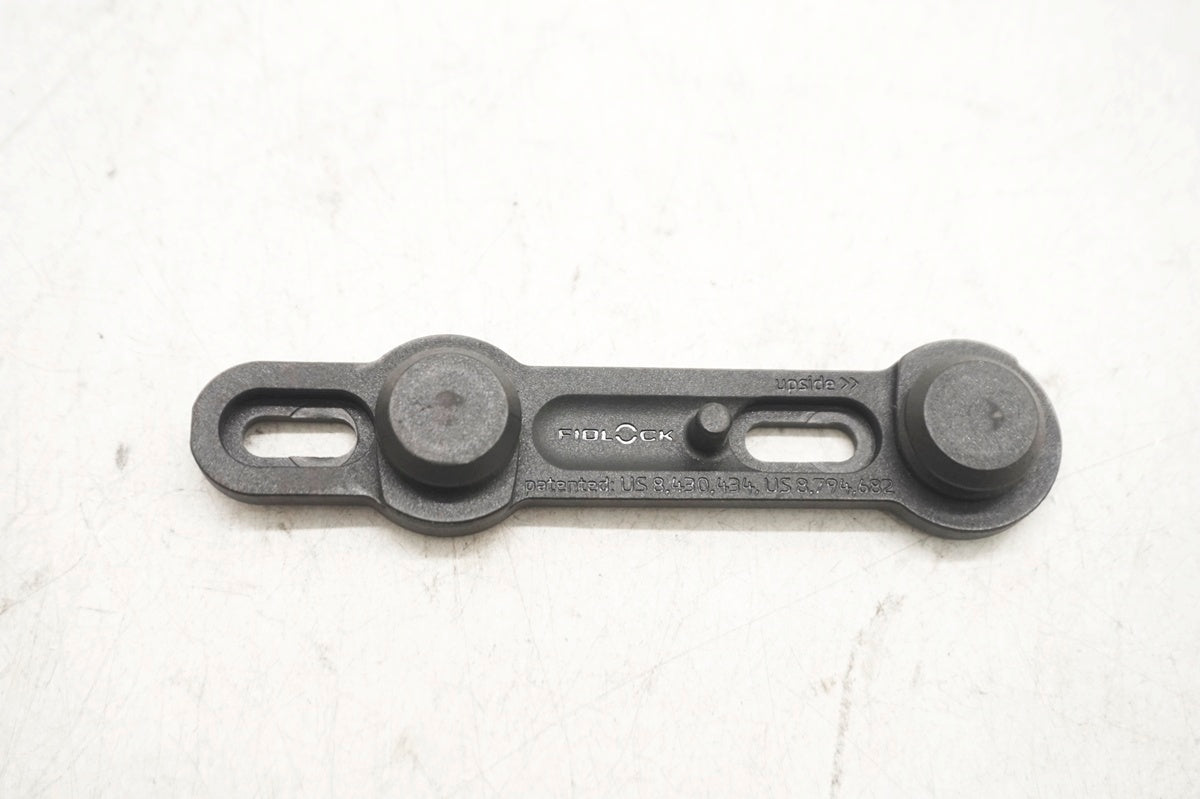 FIDLOCK 「フィドロック」 マグネットボトルケージベース / 大阪門真店