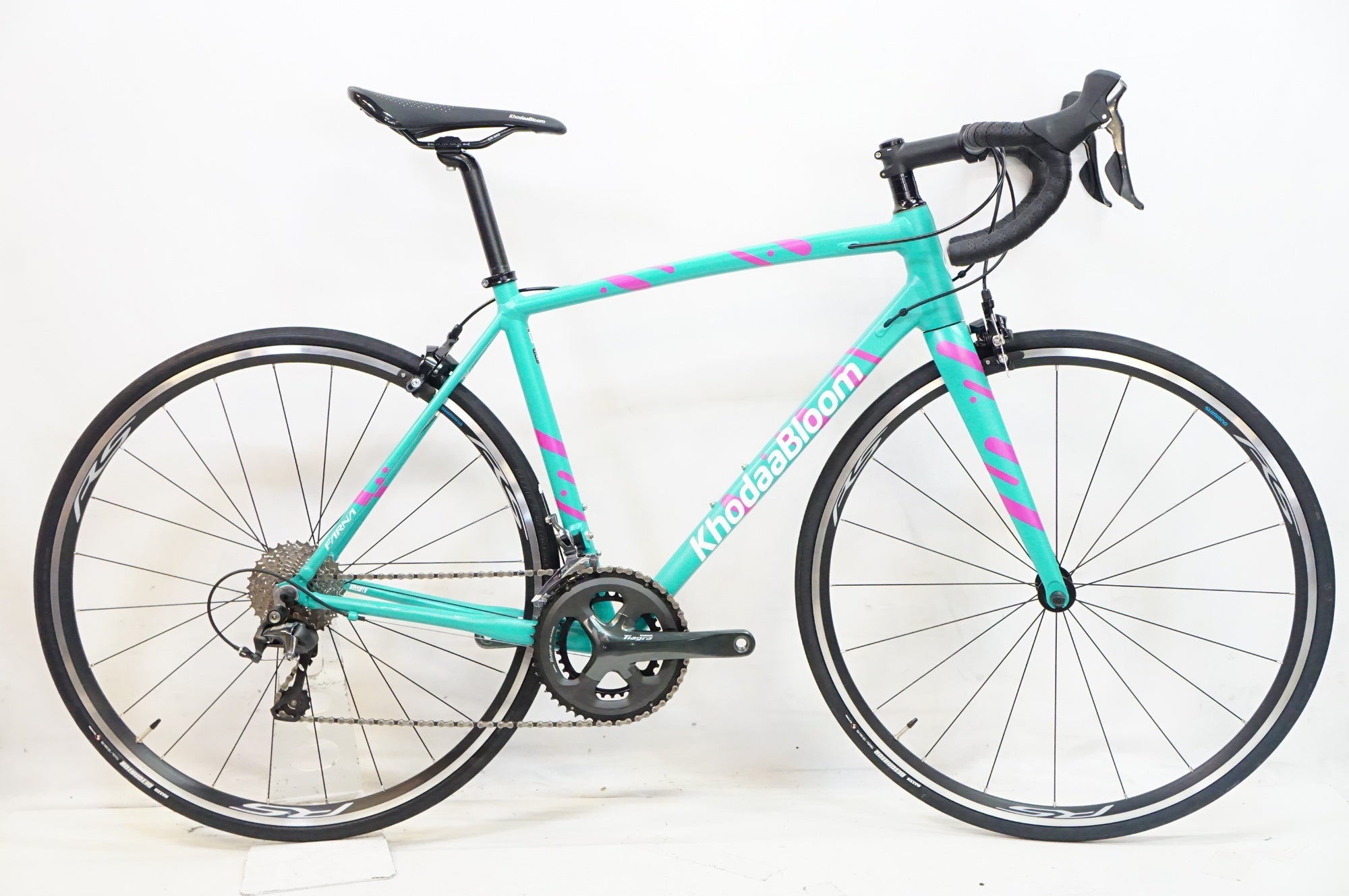 KHODAABLOOM 「コーダブルーム」 FARNA TIAGRA 2024年モデル ロード