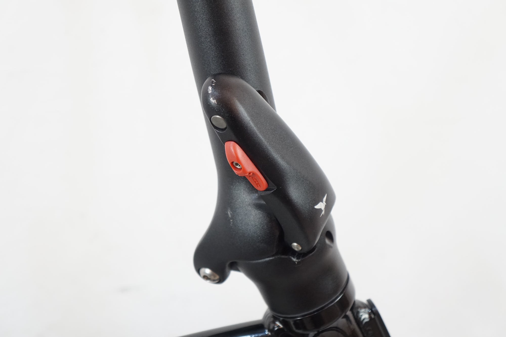 TERN 「ターン」 VERGE N8 2015年モデル 20インチ 折り畳み自転車 / バイチャリ浦和ベース