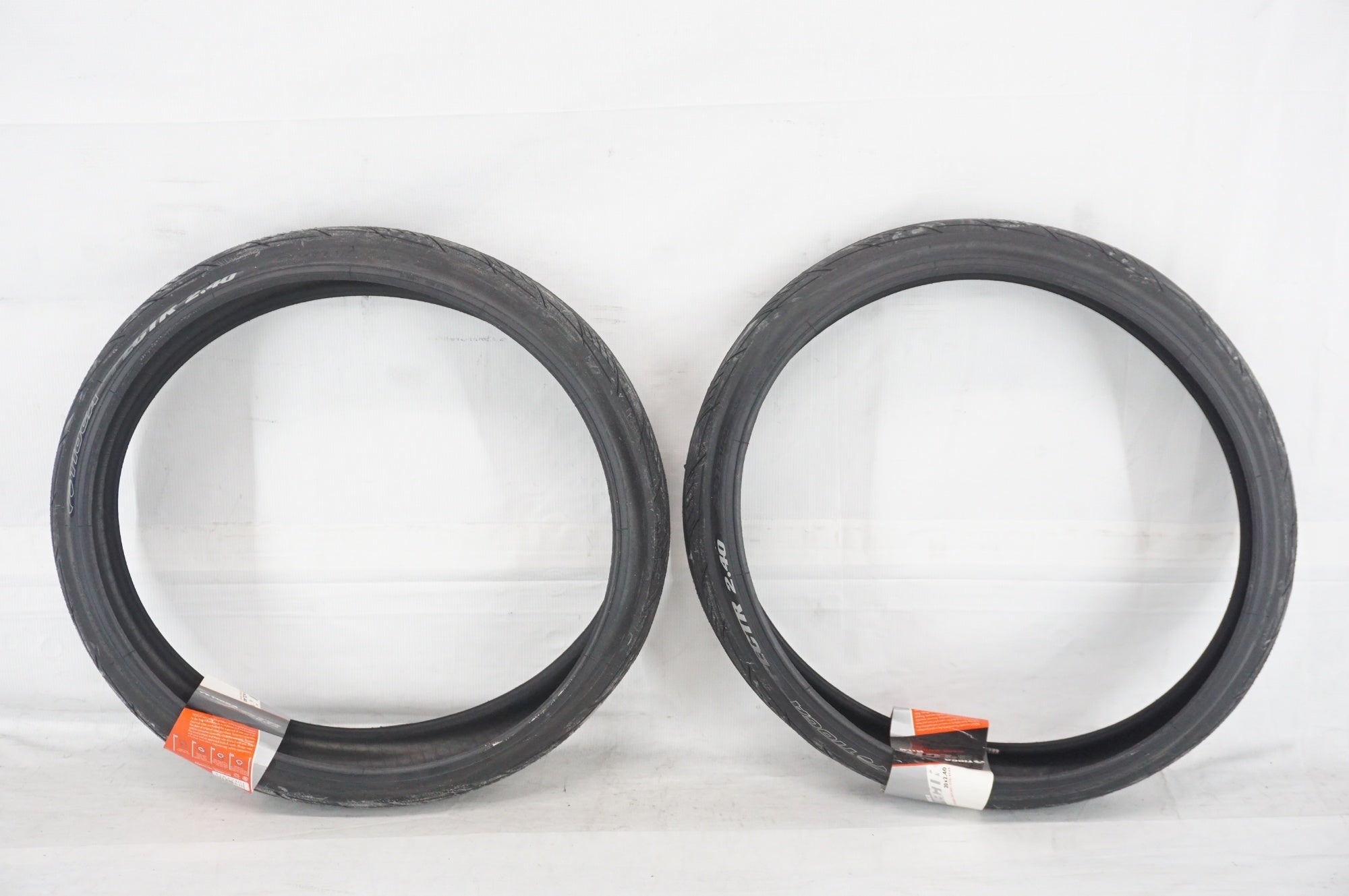 TIOGA 「タイオガ」 SPECTR 20x2.40 タイヤセット / 阪急塚口店