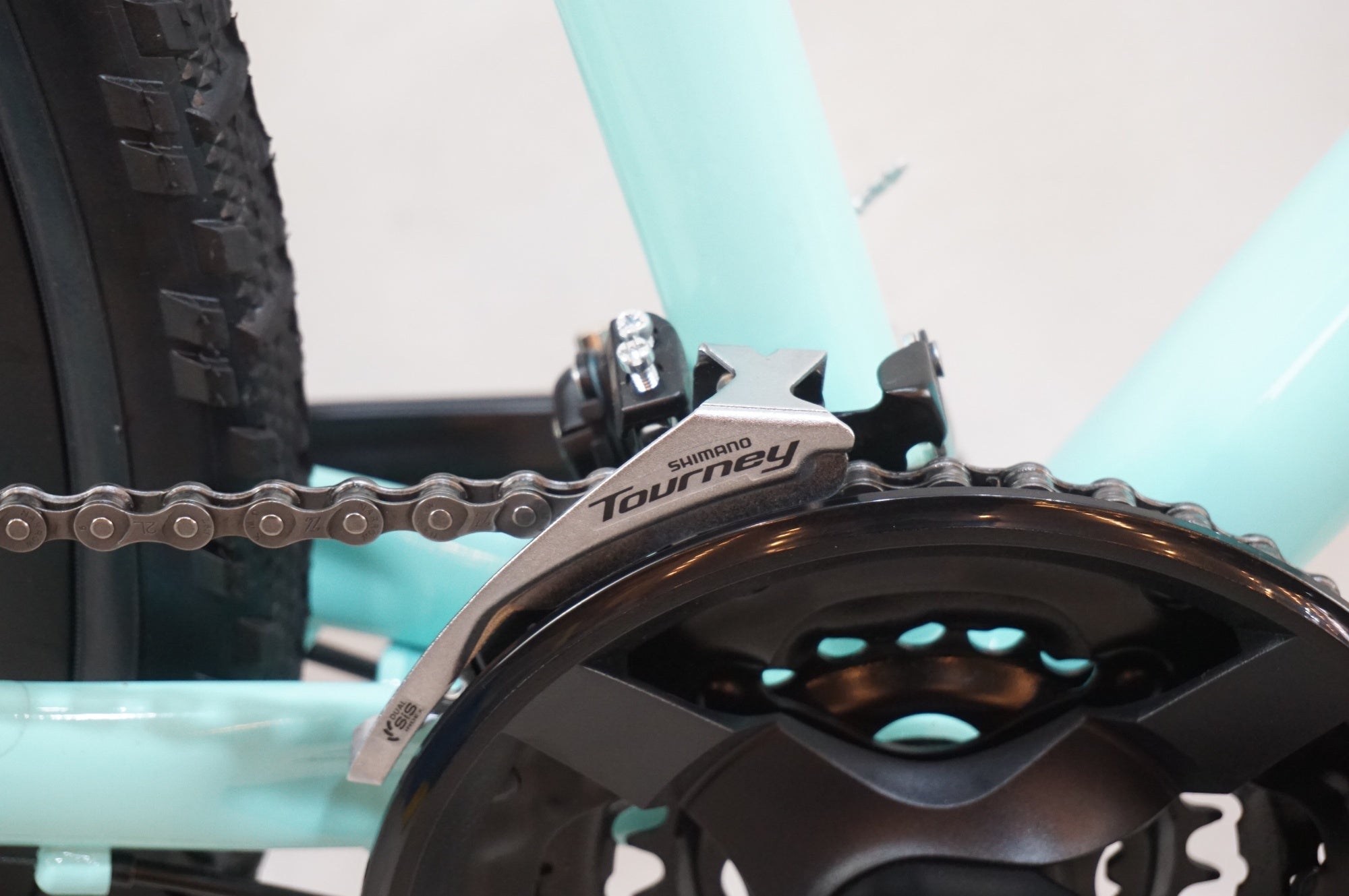 BIANCHI 「ビアンキ」 C-SPORT CROSS DISC 2026年モデル クロスバイク / 浦和ベース