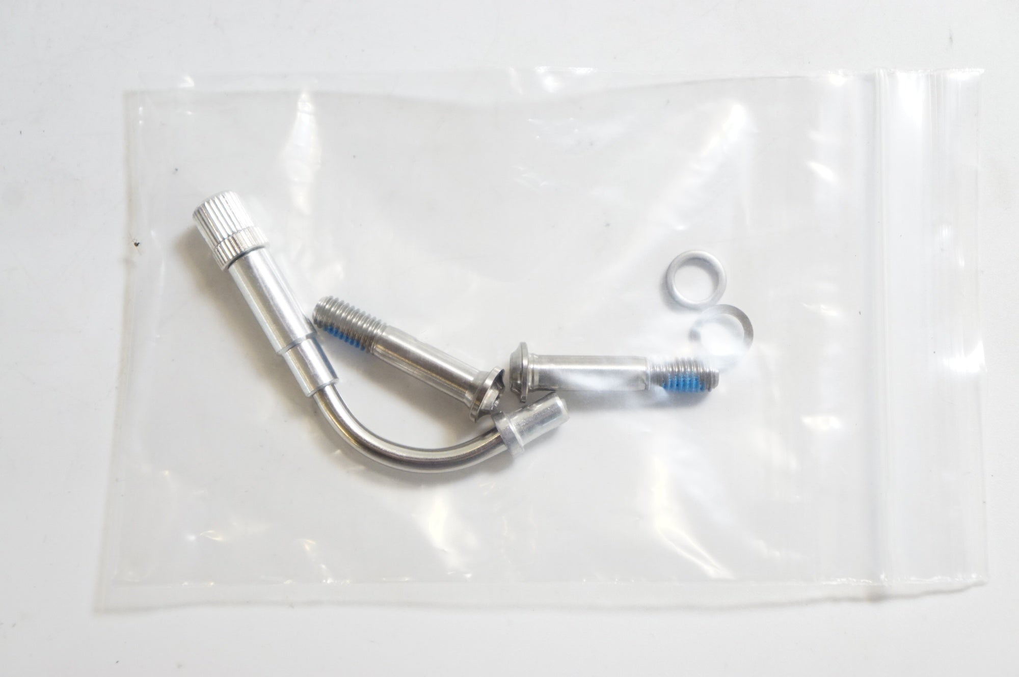 FOURIERS 「フォーリアーズ」 BR-S005 (GIANT PROPEL用) エアロVブレーキ / 熊谷本店