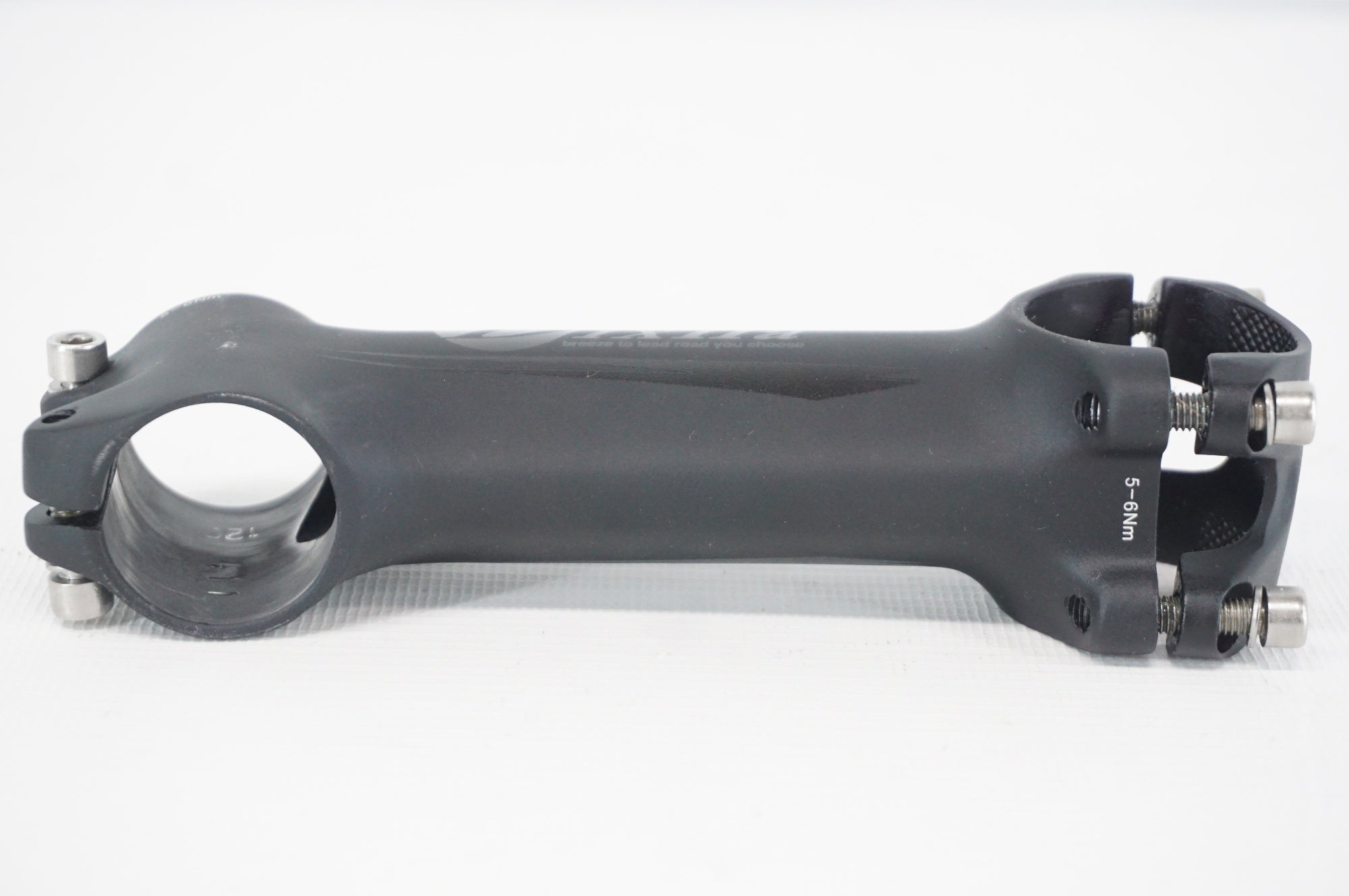 DIXNA 「ディズナ」 V-シェイプ φ31.8 120mm 84° ステム / 阪急塚口店