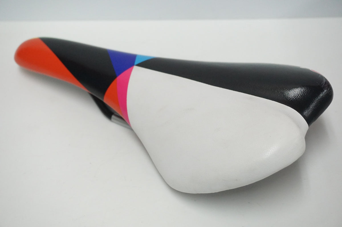 CINELLI 「チネリ」 SCATTO SADDLE サドル / 福岡店