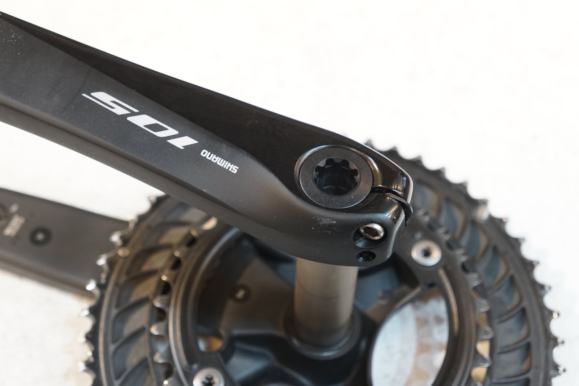 SHIMANO 「シマノ」 105 FC-R7000 160mm 50-34T クランクセット / バイチャリ浦和ベース