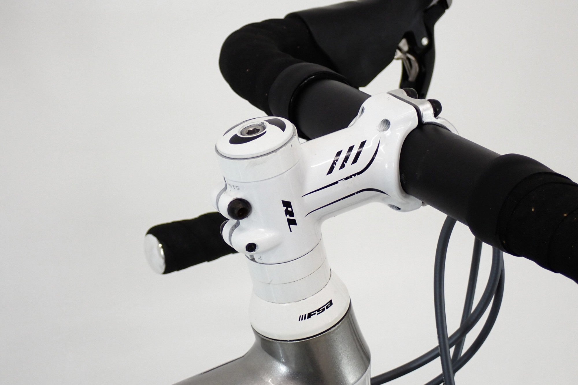 TREK 「トレック」 2.1 C H2 2012年モデル ロードバイク / 伊勢崎店