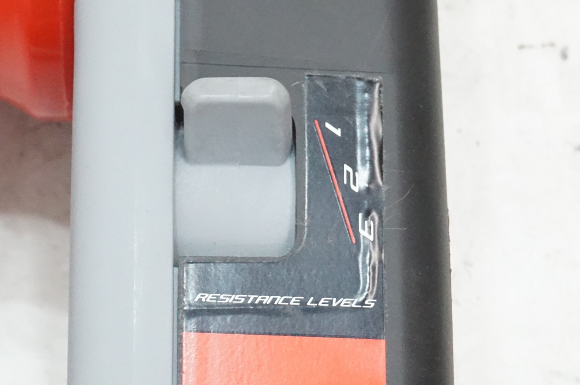 ELITE 「エリート」 QUICK MOTION サイクルトレーナー / 大宮店