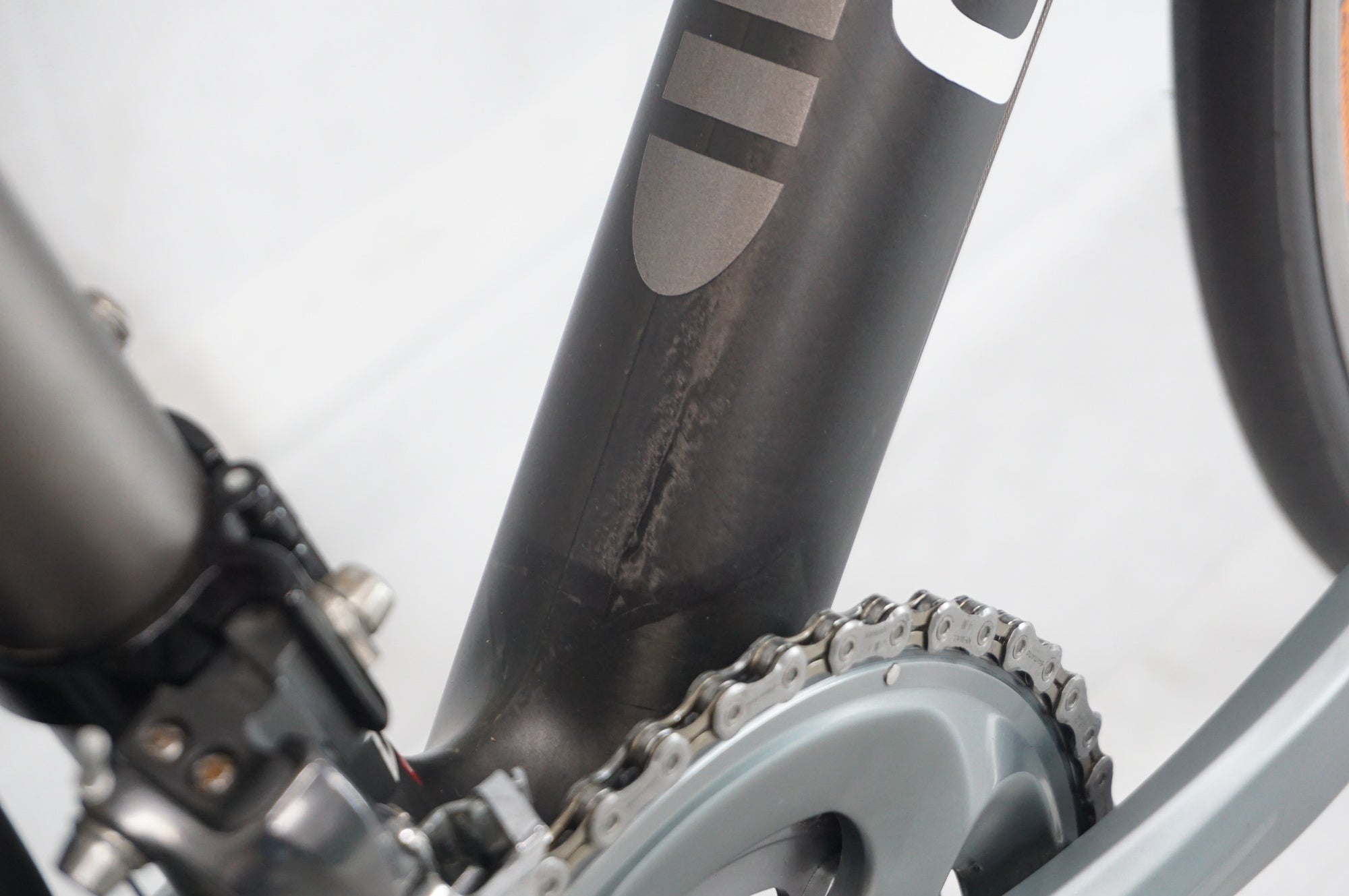 CARRERA 「カレラ」 VELENO ULTEGRA 2012年モデル ロードバイク / 阪急塚口店