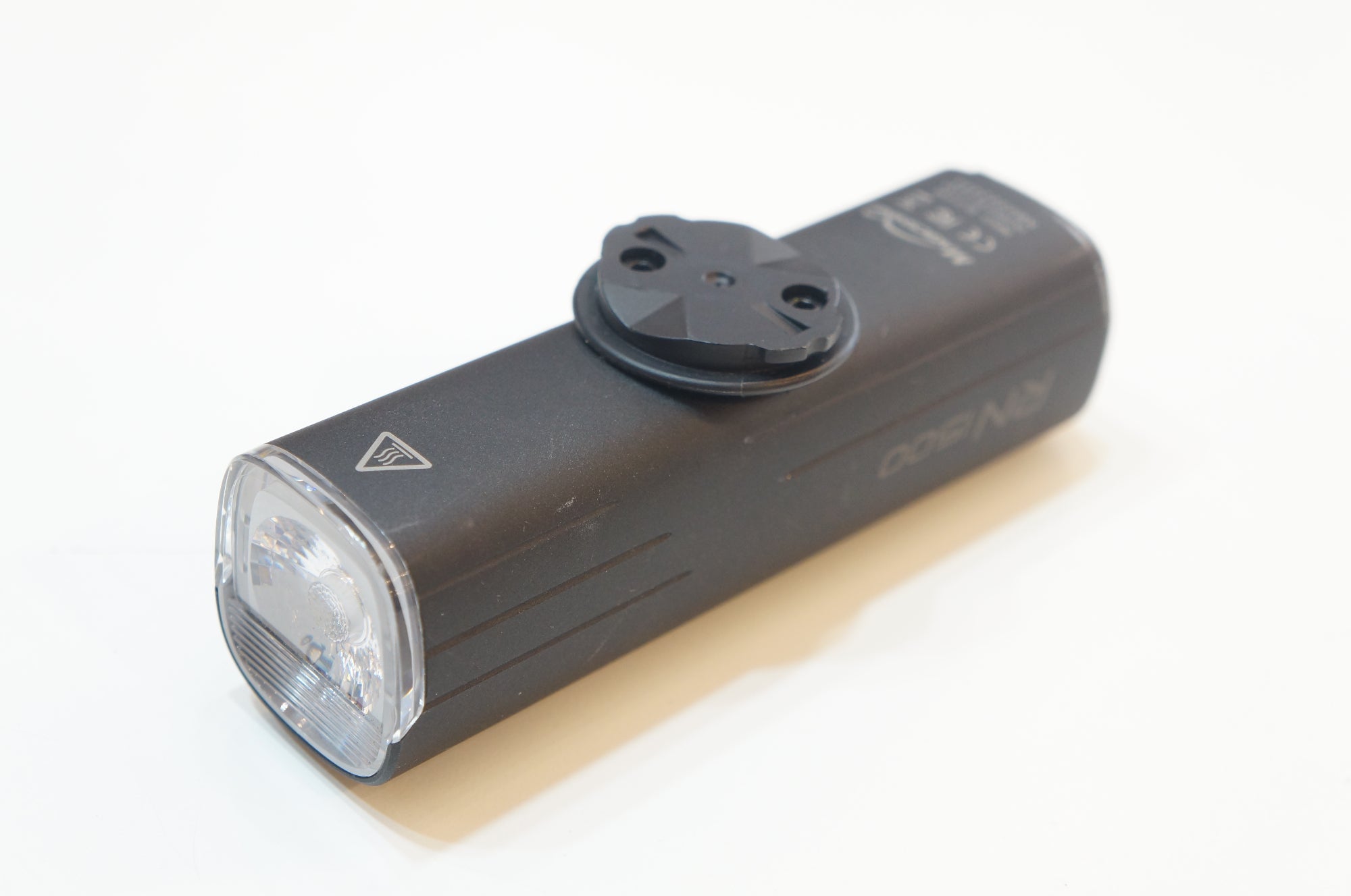 OLIGHT 「オーライト」 RN 1500 フロントライト / バイチャリ浦和ベース