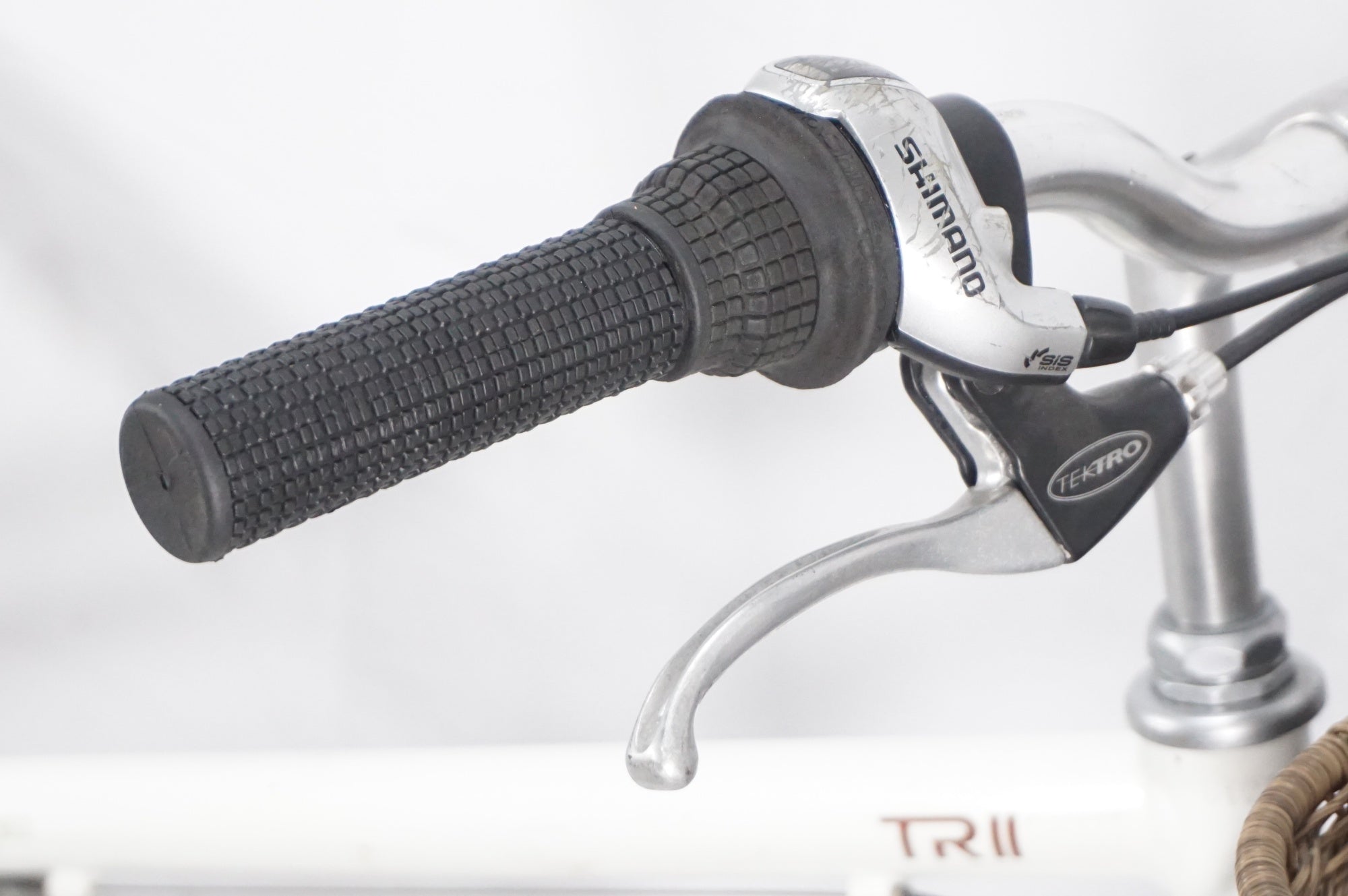 LOUIS GARNEAU 「ルイガノ」 LGS-TR2 2009年モデル クロスバイク / AKIBA店