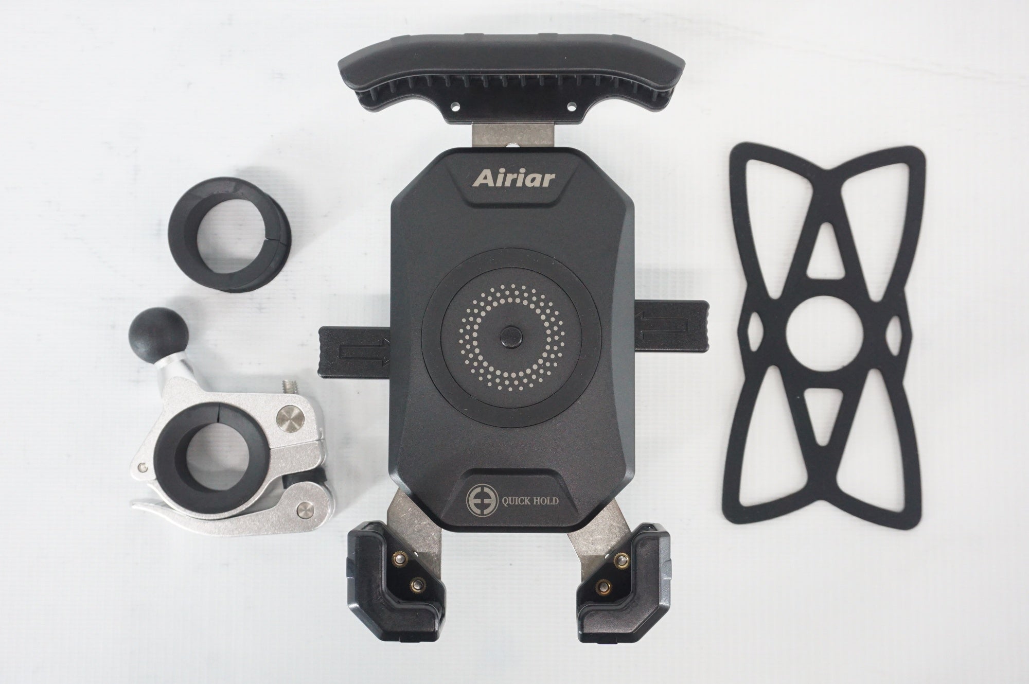 AIRIAR 「アイリア」 スマホホルダー / 阪急塚口店