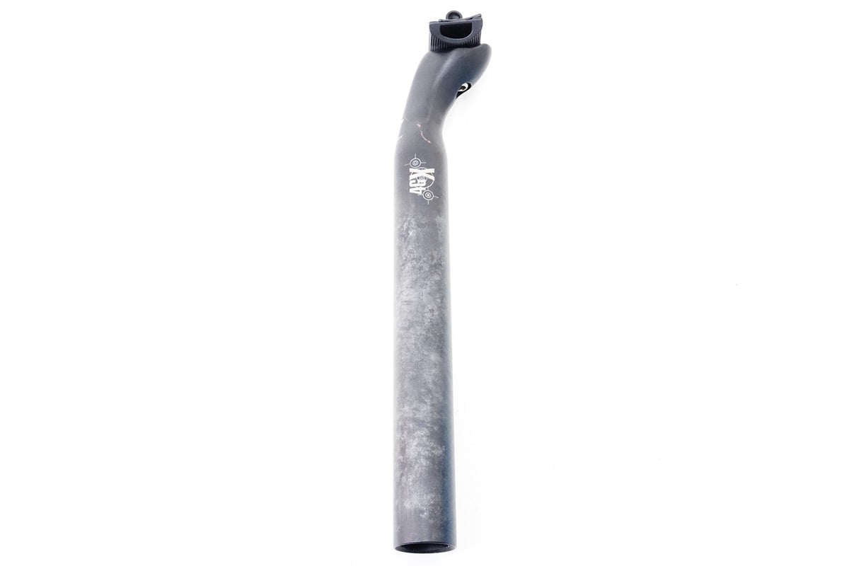 3T 「スリーティー」 4GX φ31.6 300mm シートポスト / 阪急塚口店