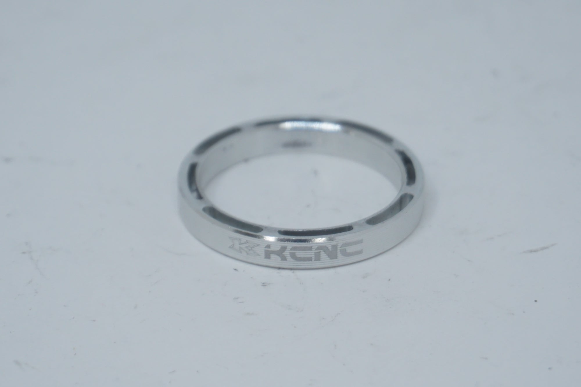 KCNC 「ケーシーエヌシー」 5mm スペーサー / 京都西院店
