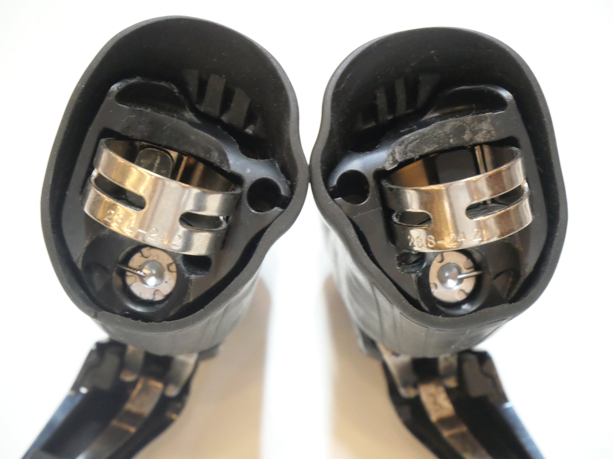 SHIMANO 「シマノ」 105 ST-R7000 デュアルコントロールレバー / バイチャリ浦和ベース