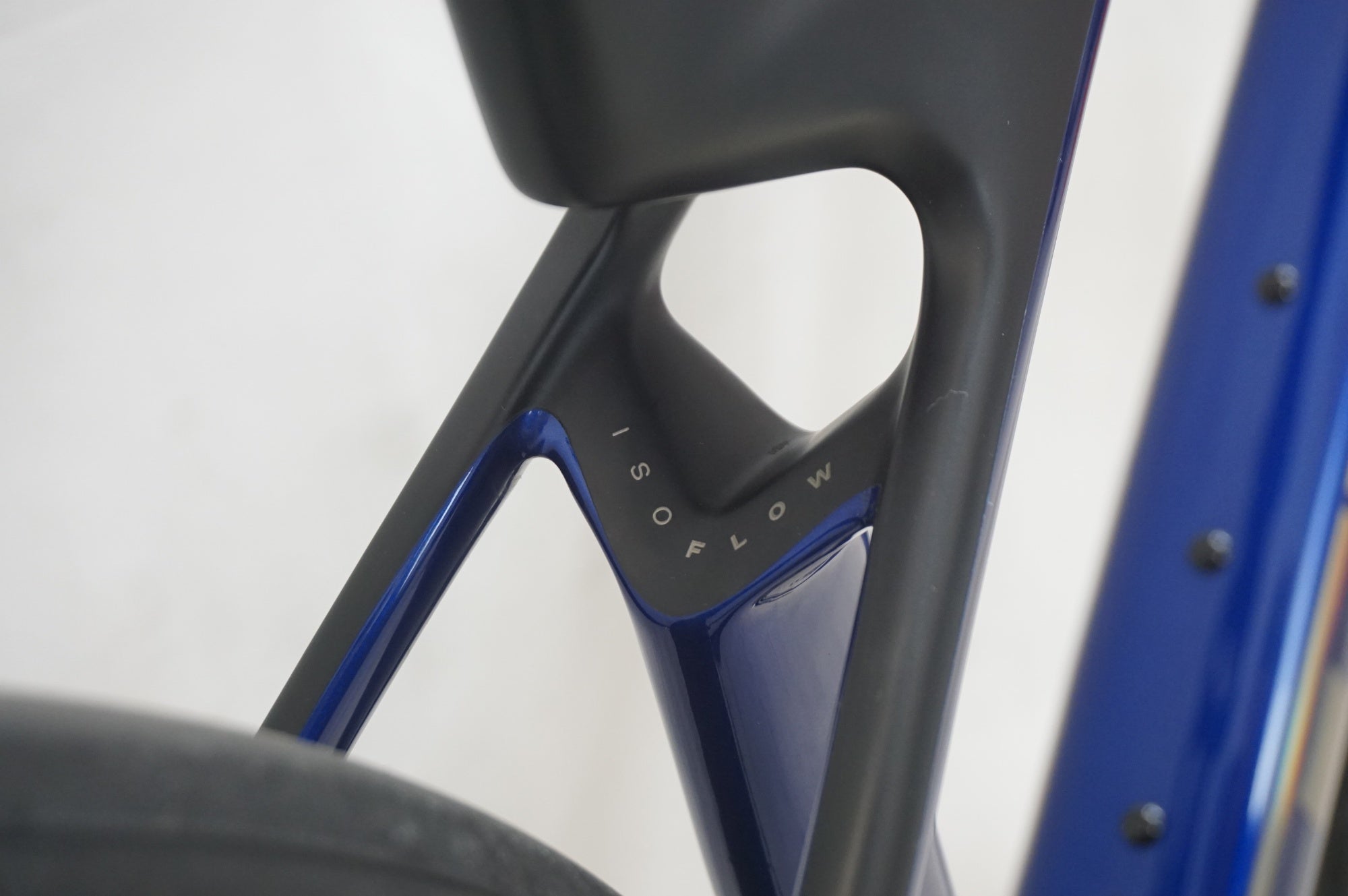 TREK 「トレック」 MADONE SL5 GEN8 2025年モデル ロードバイク / 福岡店