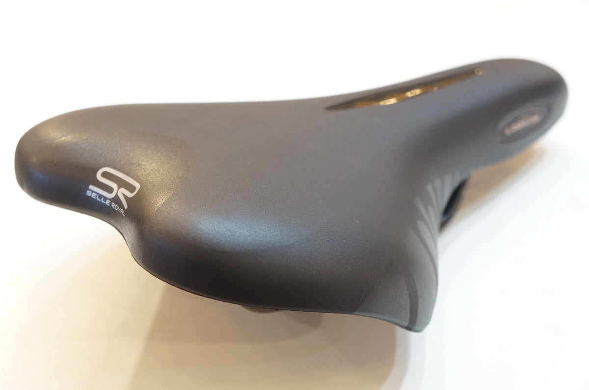SELLE ROYAL 「セラロイヤル」 LOOKIN サドル / 浦和ベース