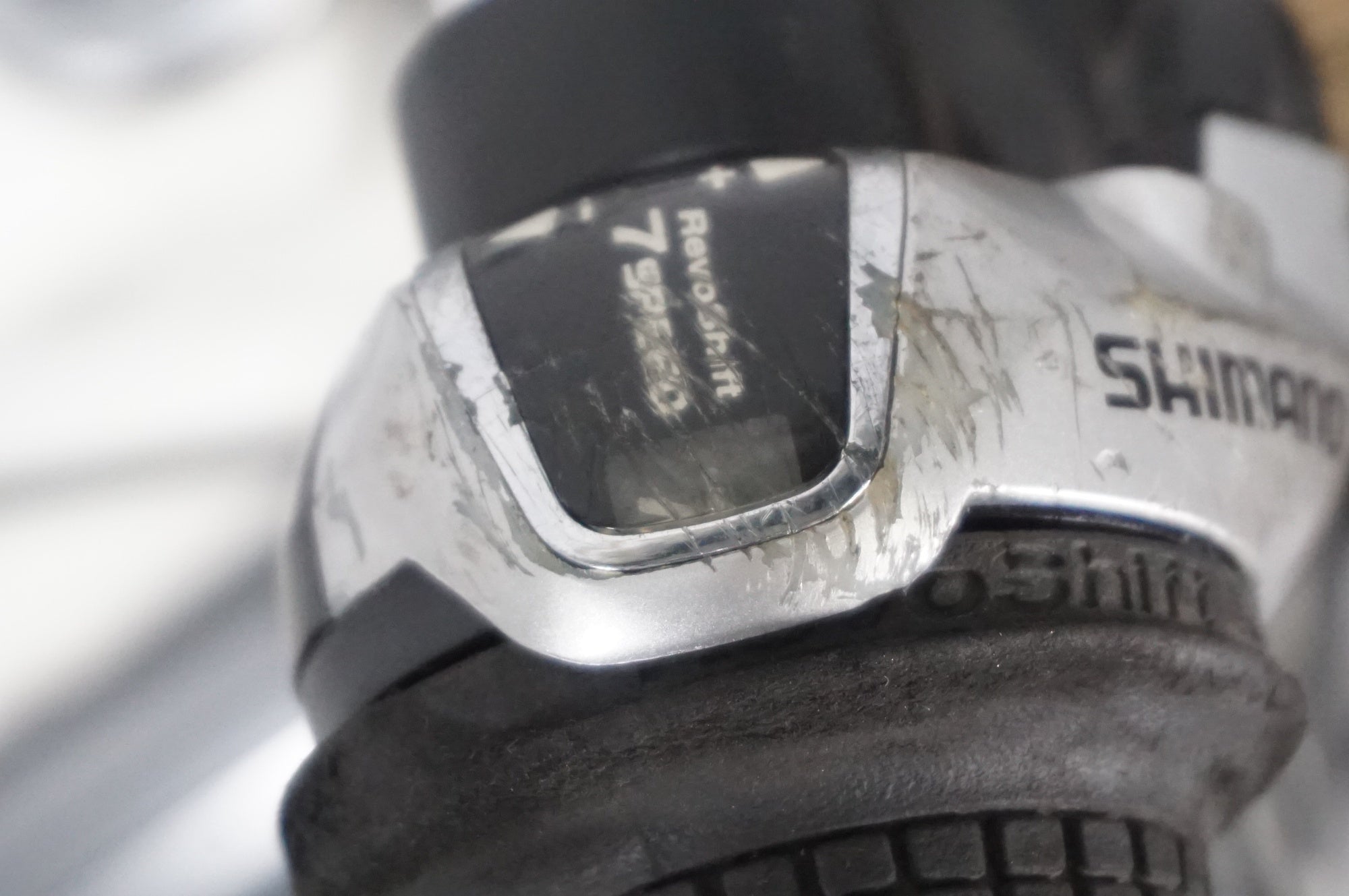 LOUIS GARNEAU 「ルイガノ」 LGS-TR2 2009年モデル クロスバイク / AKIBA店