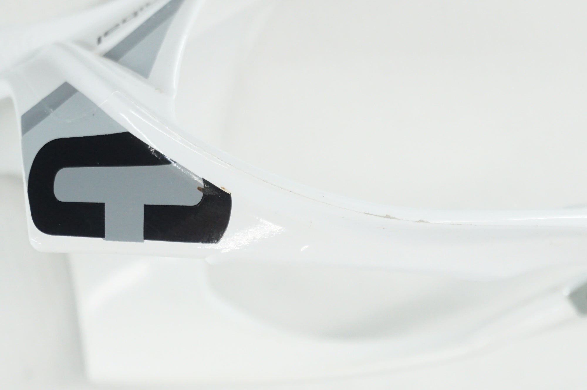 ELITE 「エリート」 CANNIBAL ボトルケージ / 阪急塚口店