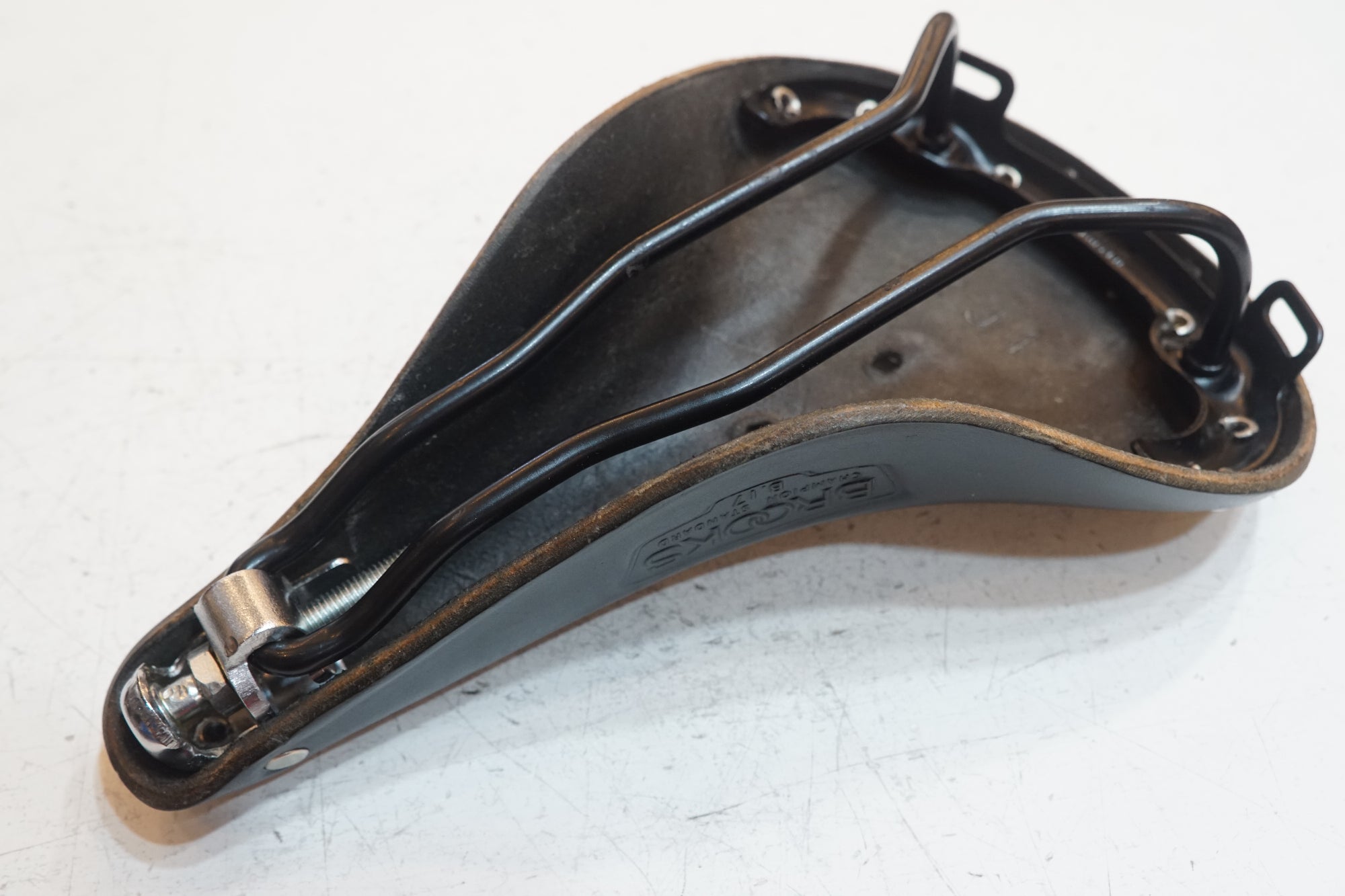 BROOKS 「ブルックス」 B17 サドル / バイチャリ浦和ベース