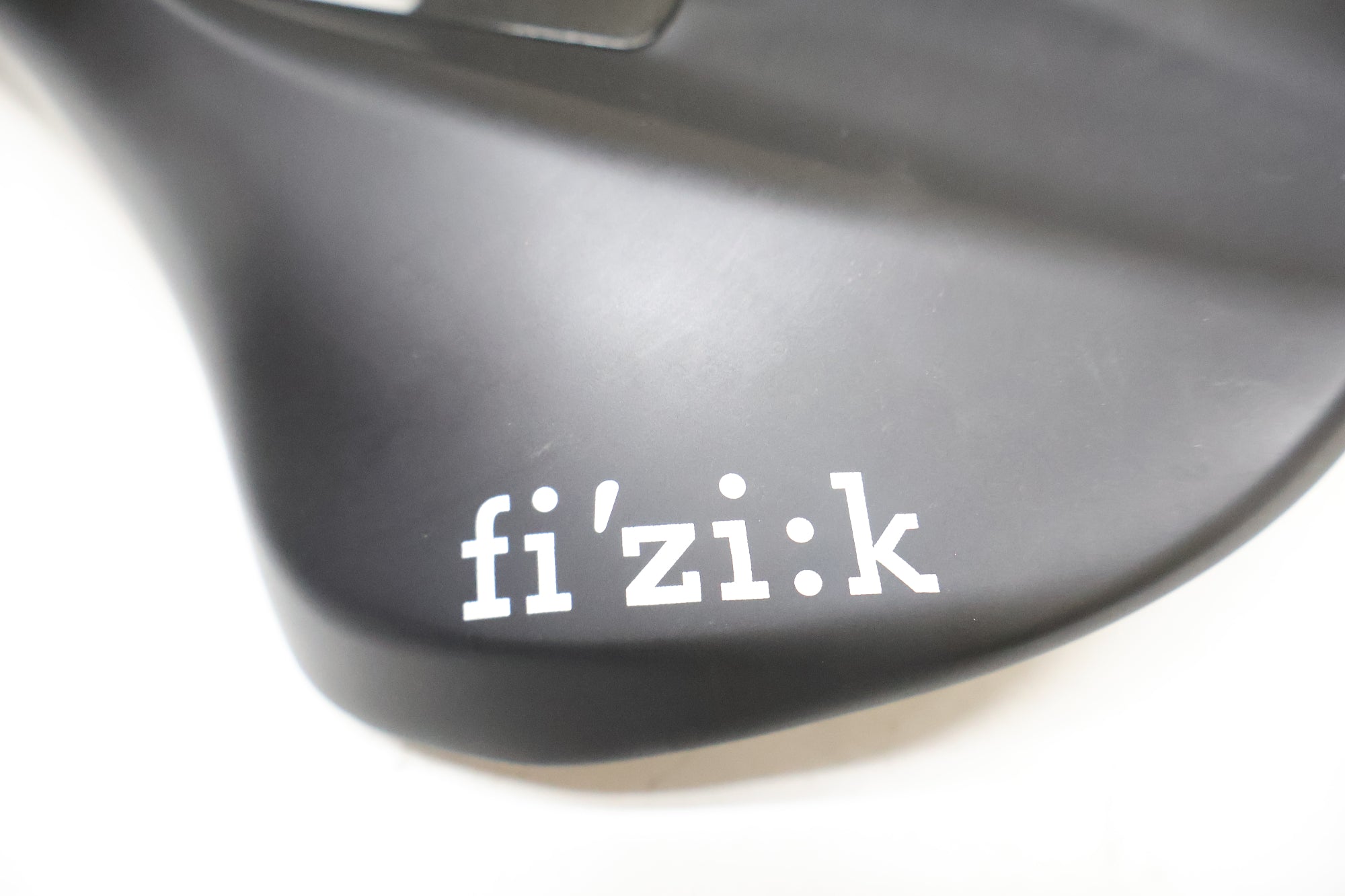 FIZIK 「フィジーク」 ARGO TEMPO R5 サドル / 高知店