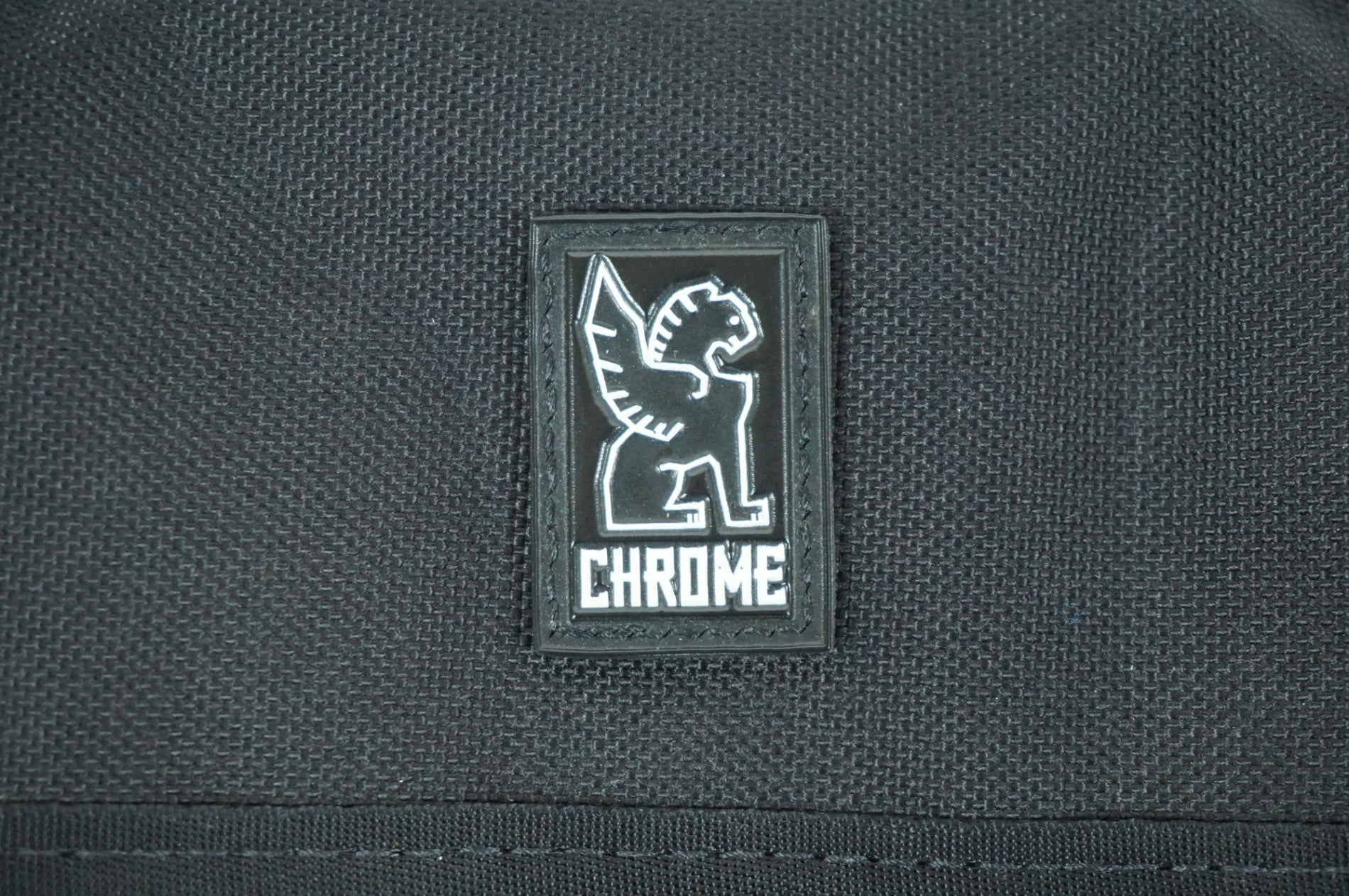 CHROME 「クローム」 VICTOR ショルダーバック / 宇都宮店