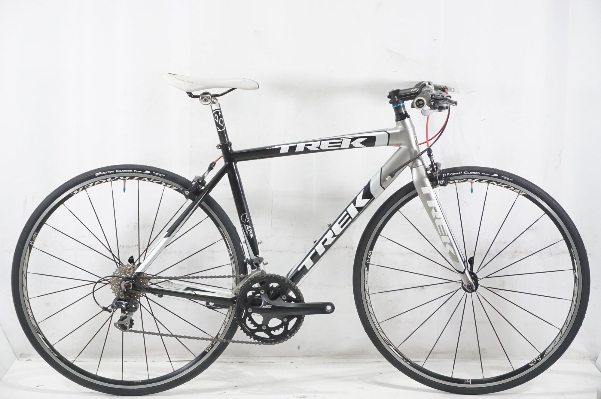 TREK 「トレック」 2.3 C H2 2011年モデル フラットバーロード TREK 「トレック」 2.3 C H2 2011年モデル フラットバーロード
