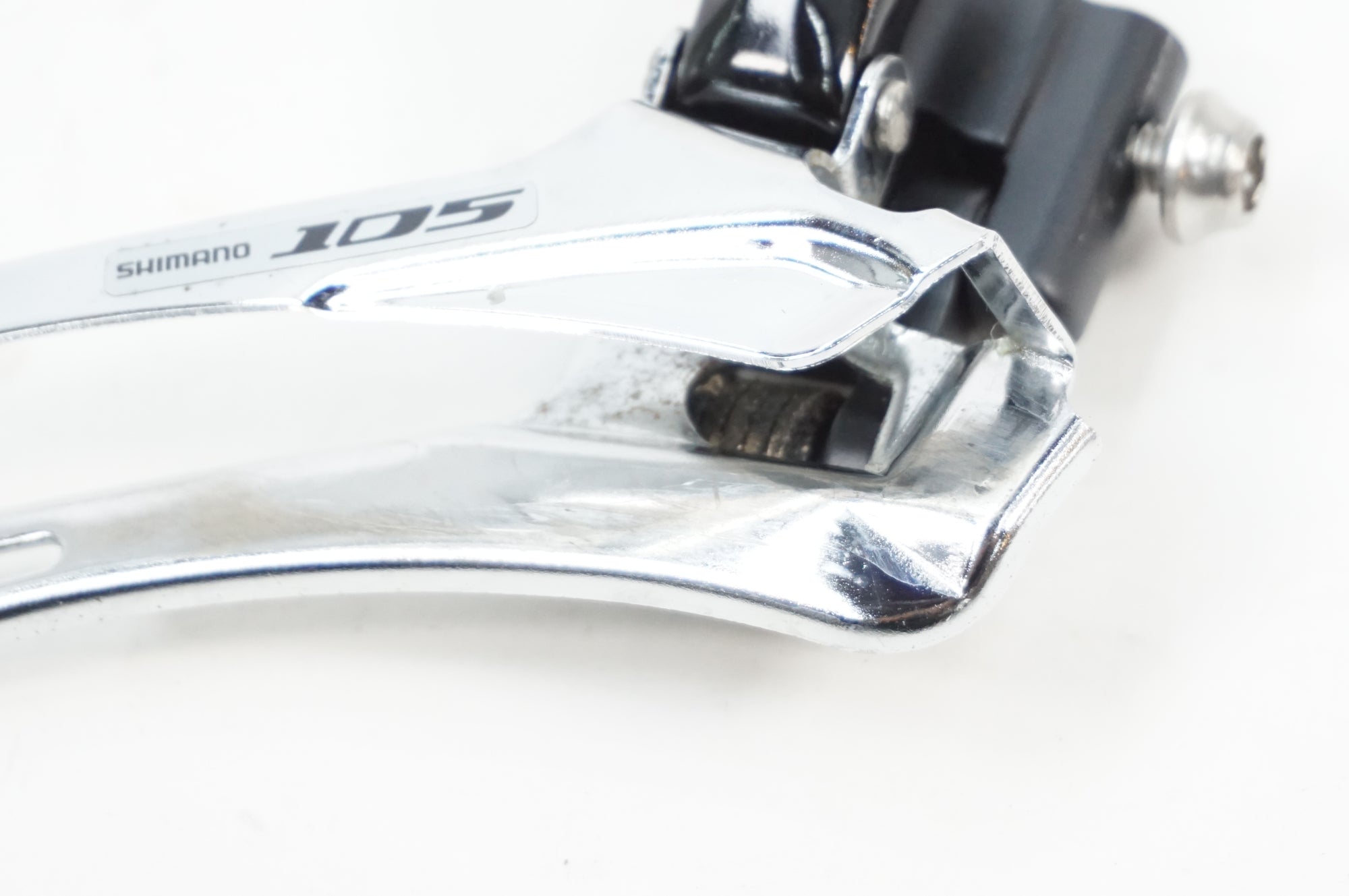 SHIMANO 「シマノ」 105 FD-5700 フロントディレイラー / 川越店