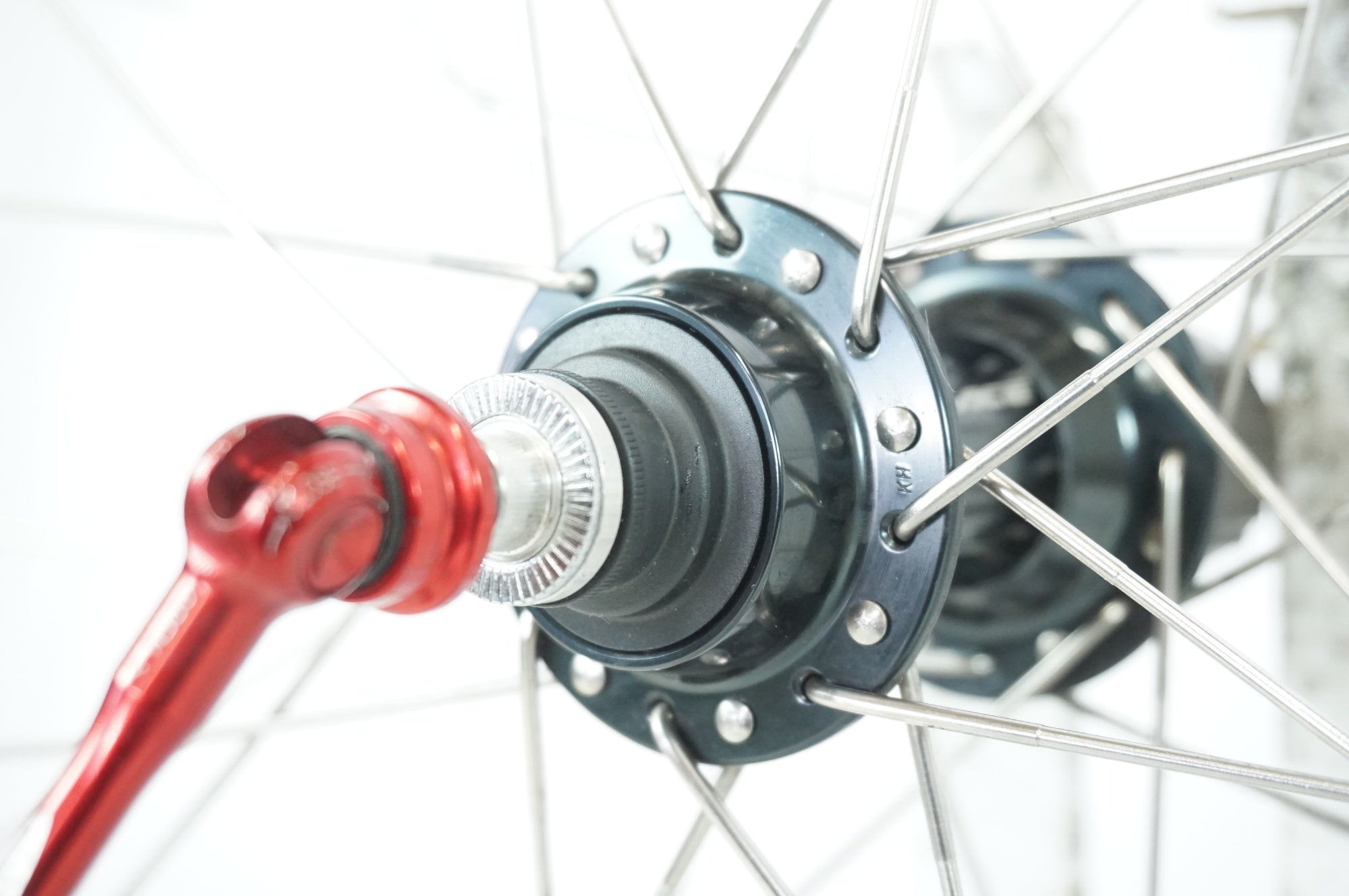 ZIPP 「ジップ」 SPEED WEAPONRY カーボンリム F TNI R SHIMANO DURA-ACE FH-9000 ホイールセット / 宇都宮店