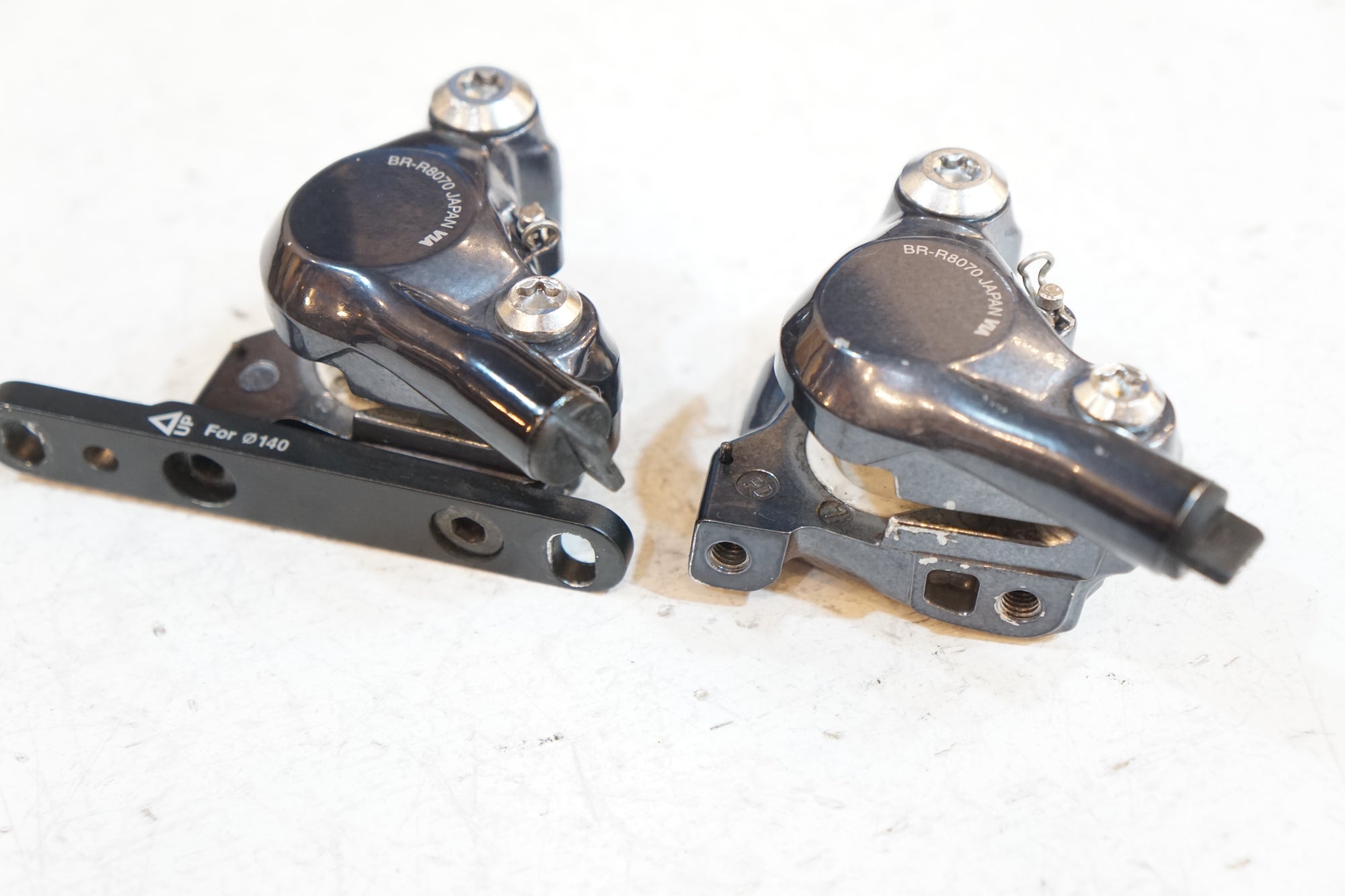 SHIMANO 「シマノ」 ULTEGRA BR-R8070 ディスクブレーキキャリパー / バイチャリ浦和ベース