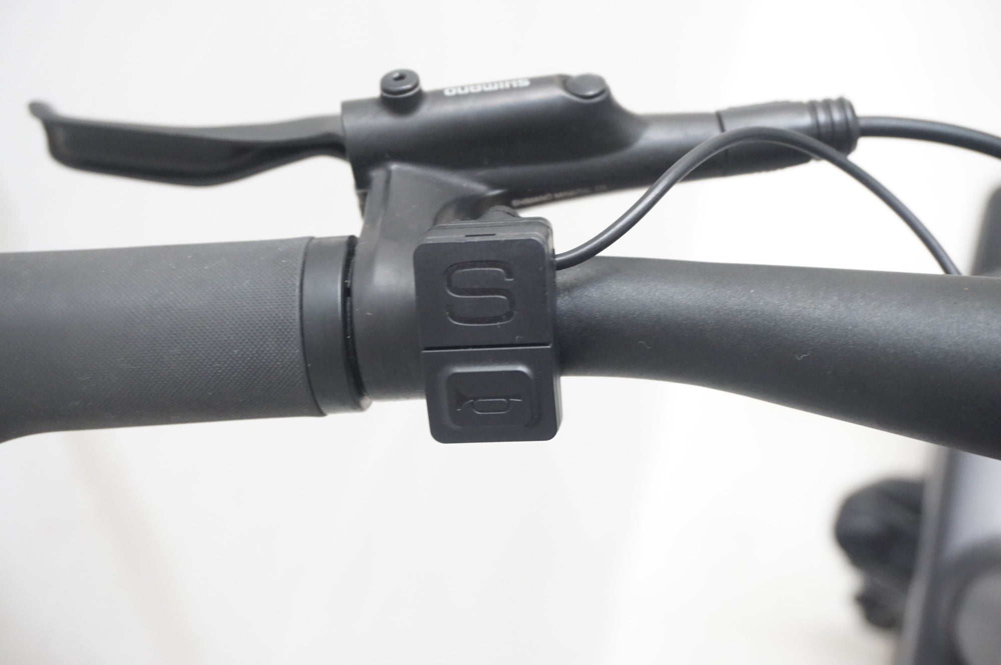 BESV 「ベスビー」 SMALO PX2 2023年モデル 20インチ 電動アシスト自転車 / 福岡アイランドシティ店