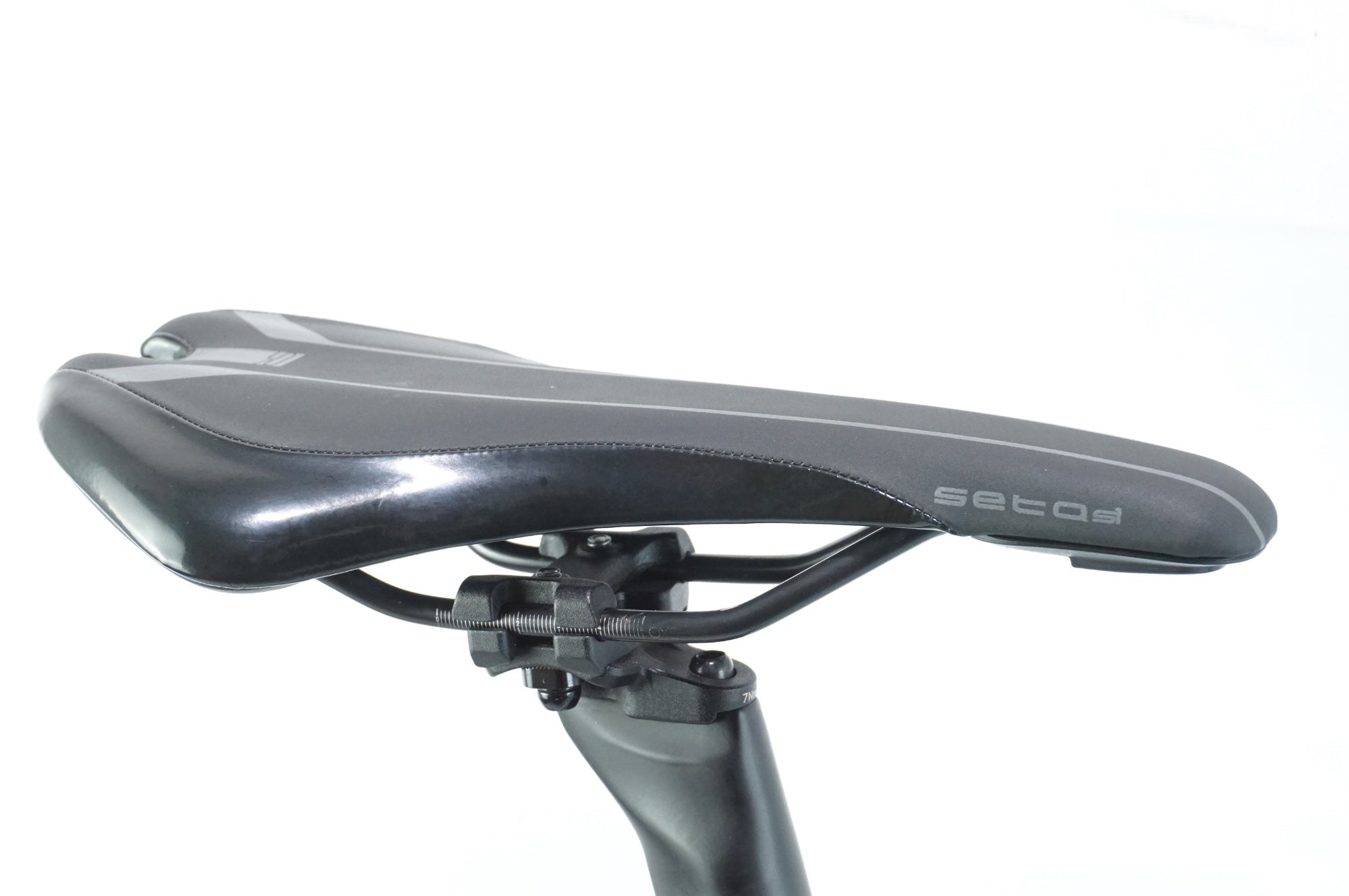 BIANCHI 「ビアンキ」 ARIA DISC 2022年モデル ロードバイク / 中目黒店