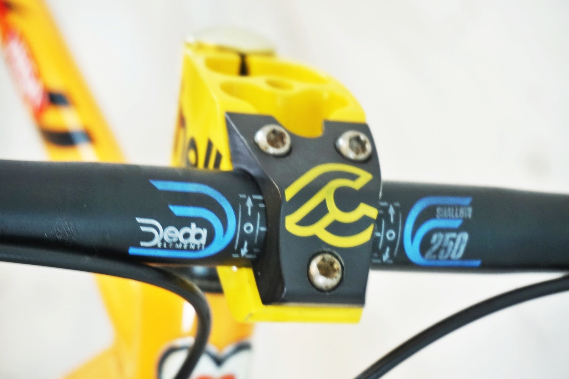 DE ROSA 「デローザ」 VEGA 2002年モデル ロードバイク / 有明ガーデン店