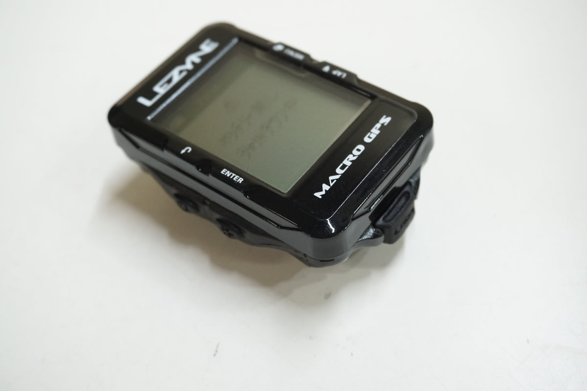 LEZYNE 「レザイン」 MACRO GPS サイクルコンピューター / 大宮店